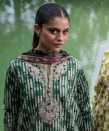 Sapphire - 3 Piece - Embroidered Khaddar Suit