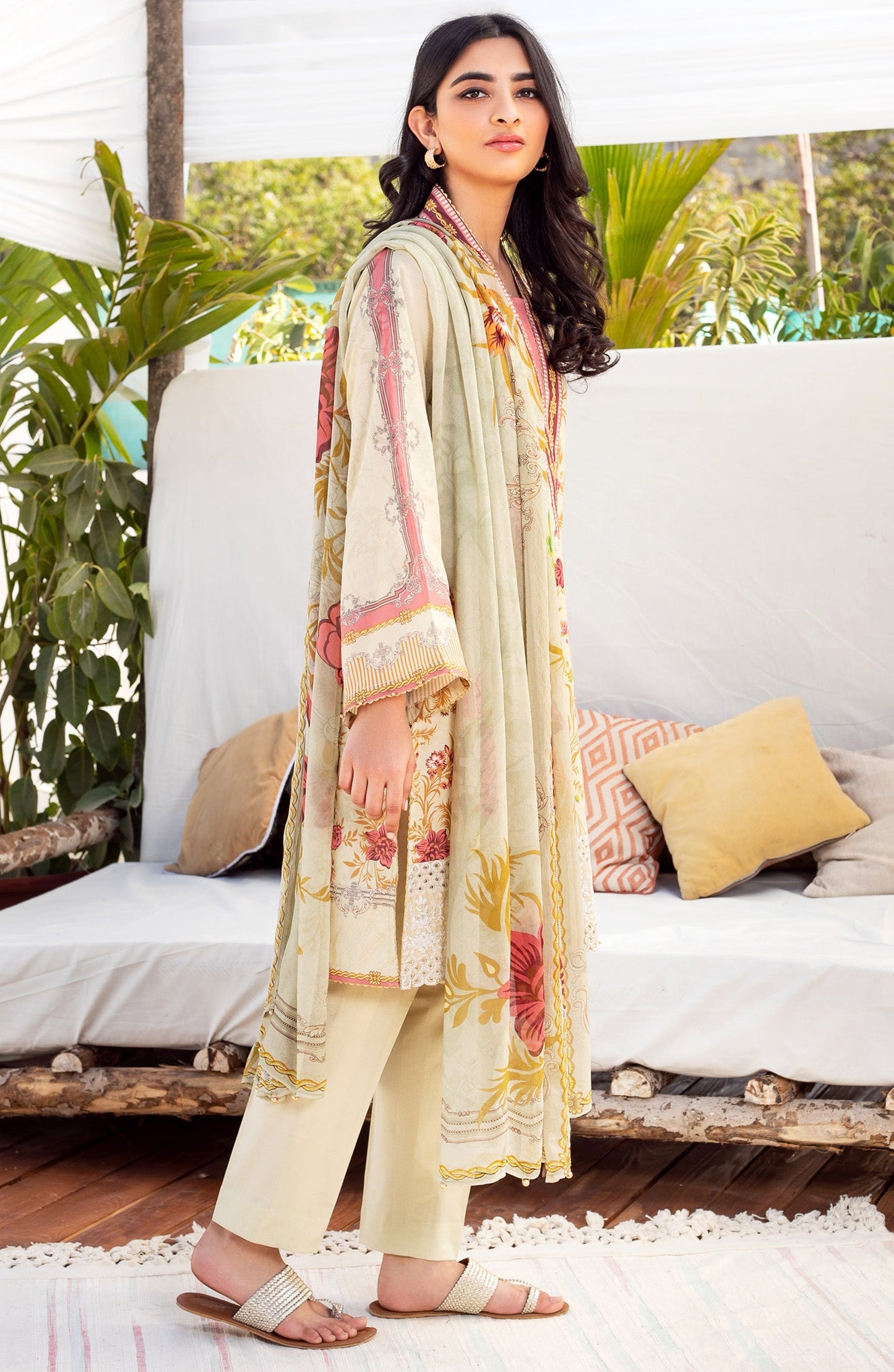 Orient - Unstitched 3 Piece Embroidered Lawn Suit