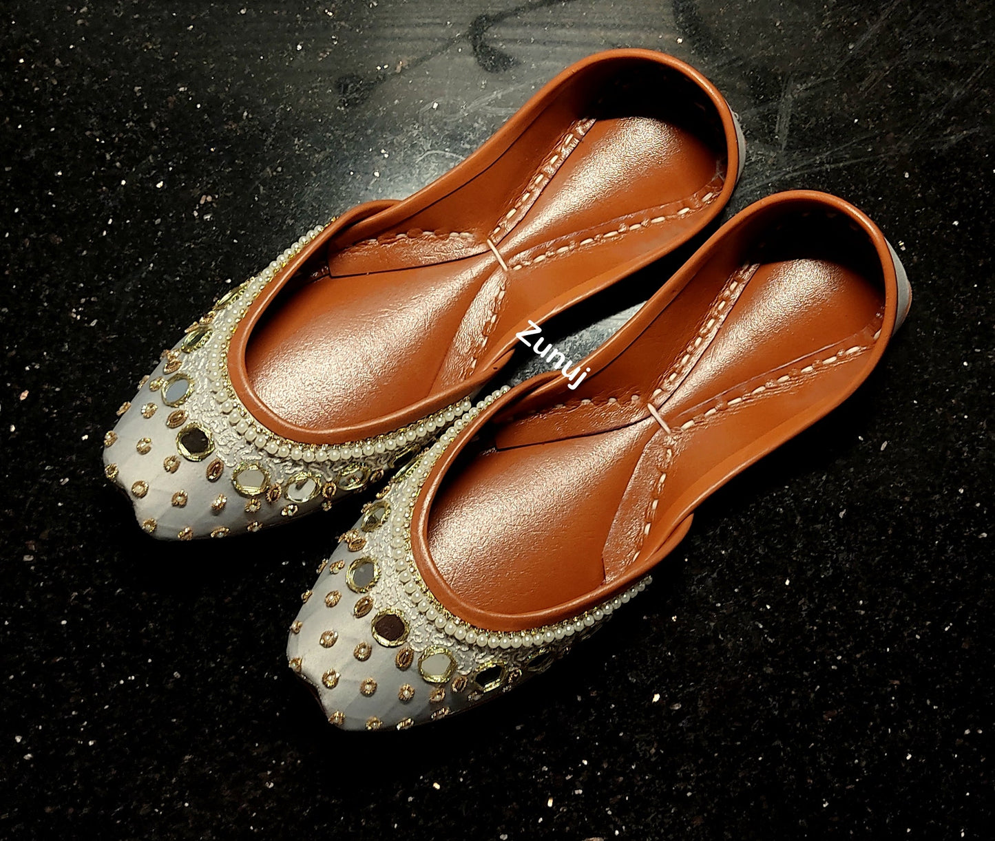 Zuruj - Zun-76