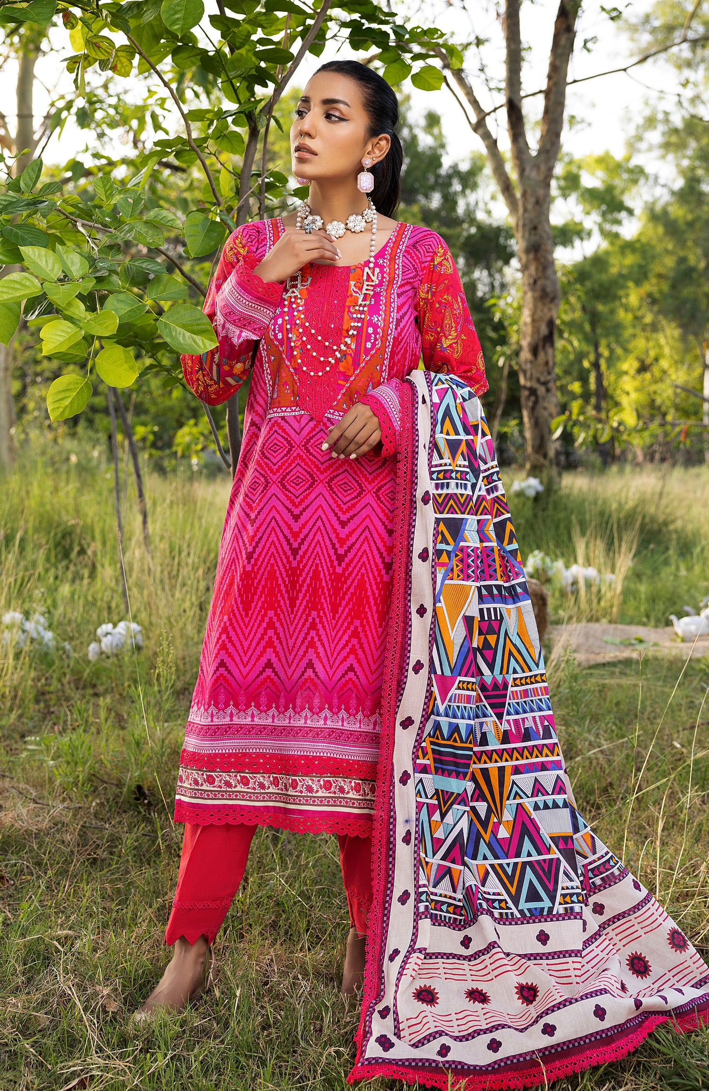 Alzohaib - 3 PIECE UNSTITCHED DIGITAL PRINTED LAWN-ADL-3-23-04