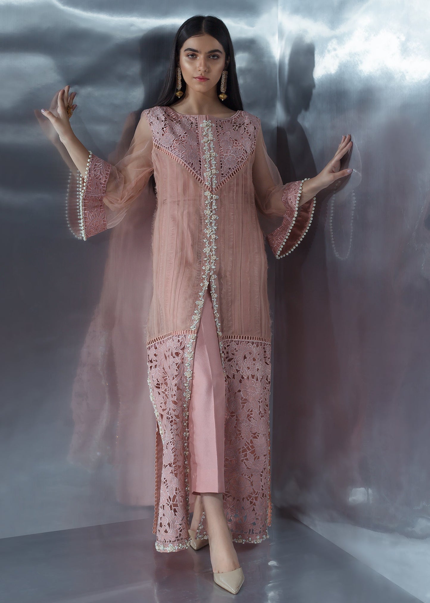 Saira Shakira - Peach Opulence