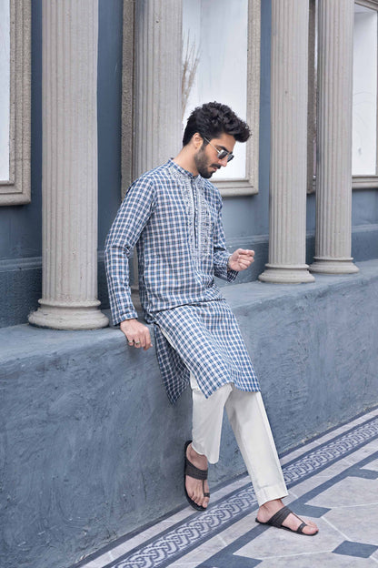 Nishat Linen - 2 Piece - Embroidered Naqsh Suit With Gift Box- 42219487