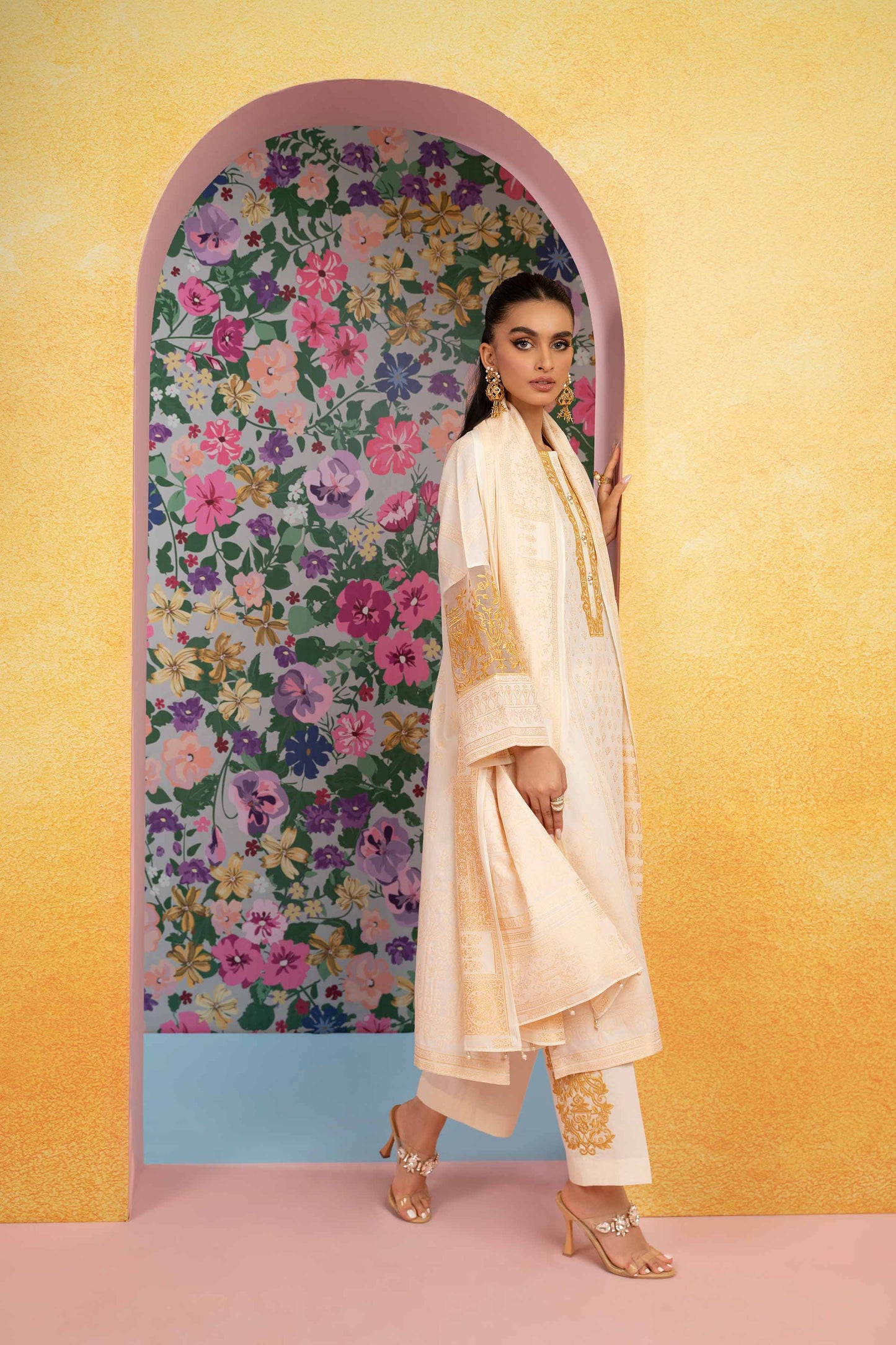 Nishat Linen - 3 Piece - Embroidered Jacquard Suit - 42301771