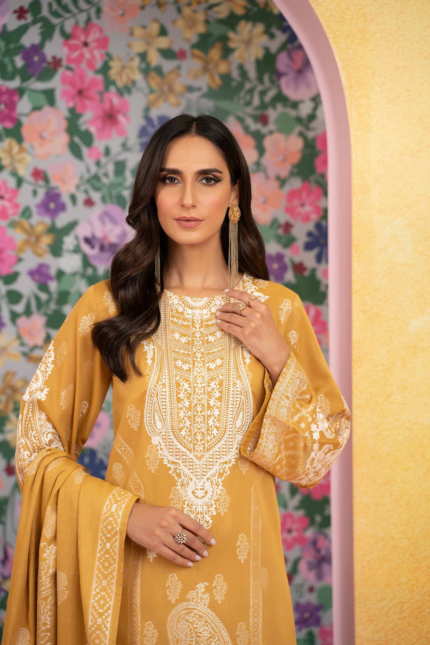 Nishat Linen - 3 Piece - Embroidered Jacquard Suit - 42301773