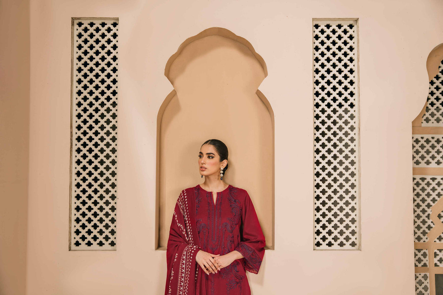 Nishat Linen - 3 Piece - Embroidered Suit - 42303006