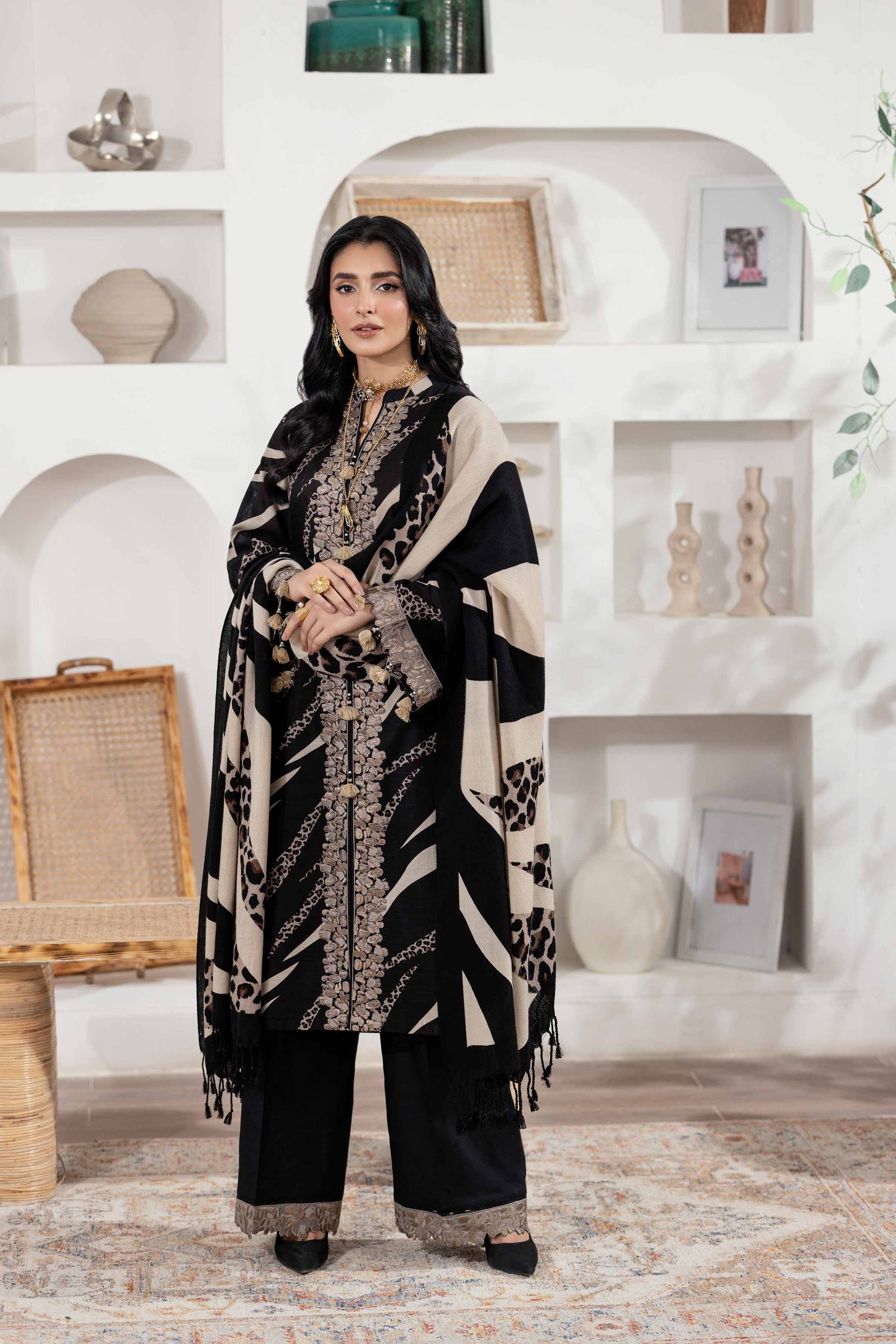 Nishat Linen - 3 Piece - Printed Embroidered Suit - 42303016