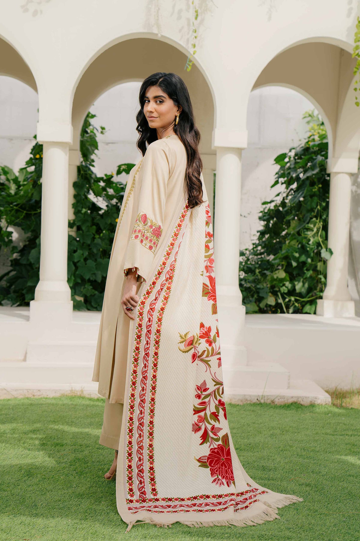 Nishat Linen - 3 Piece - Embroidered Suit - 42303041