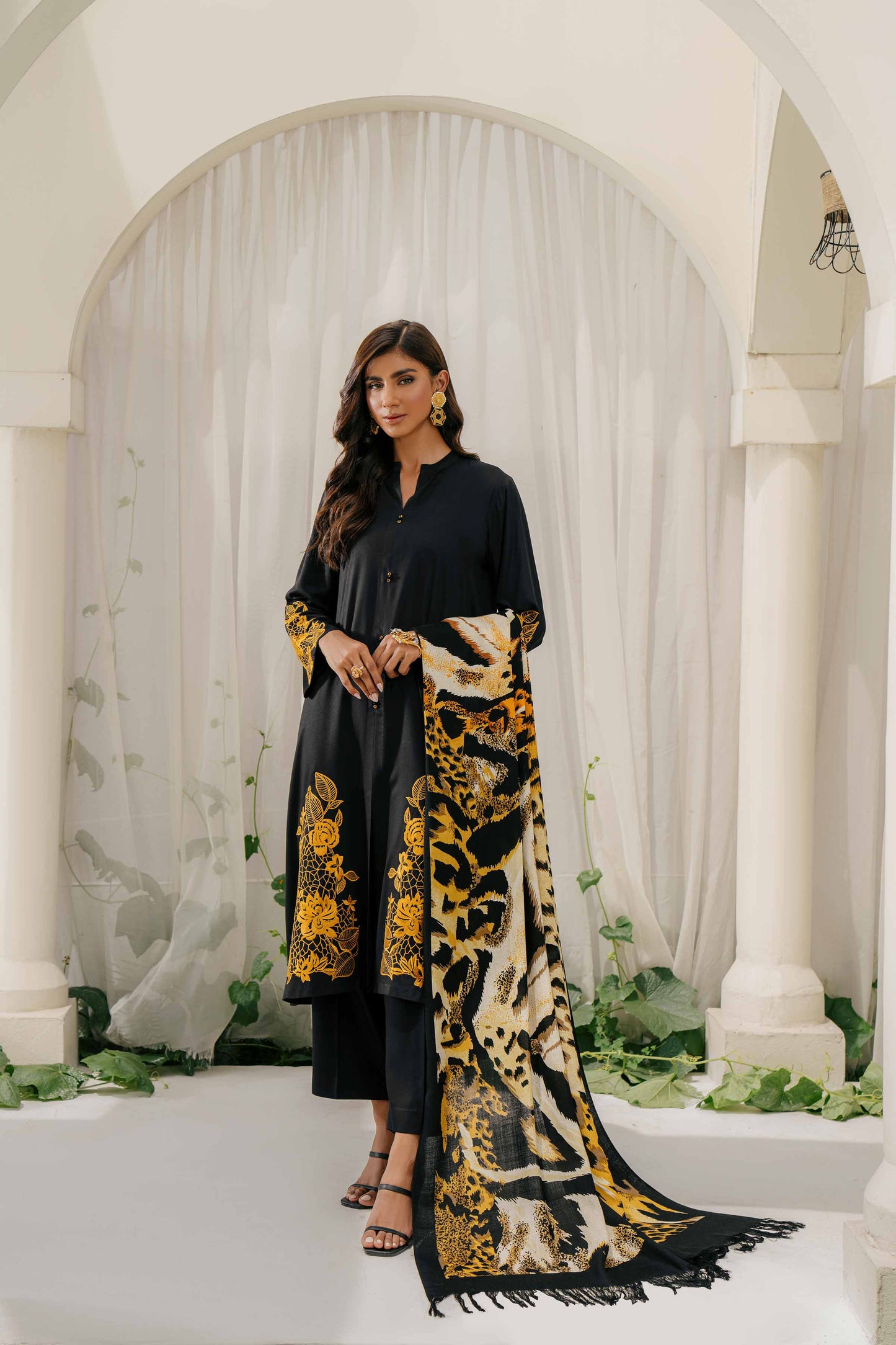 Nishat Linen - 3 Piece - Embroidered Suit - 42303049