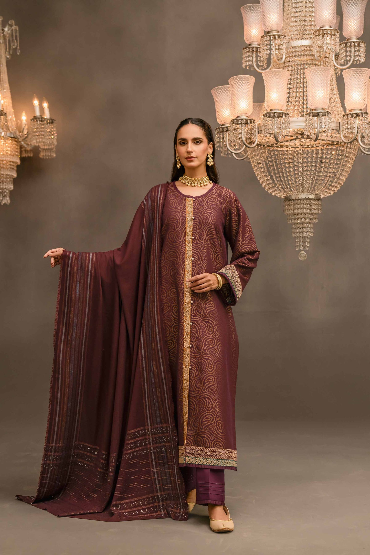 Nishat Linen - 3 Piece - Embellished Jacquard Suit - 42303111