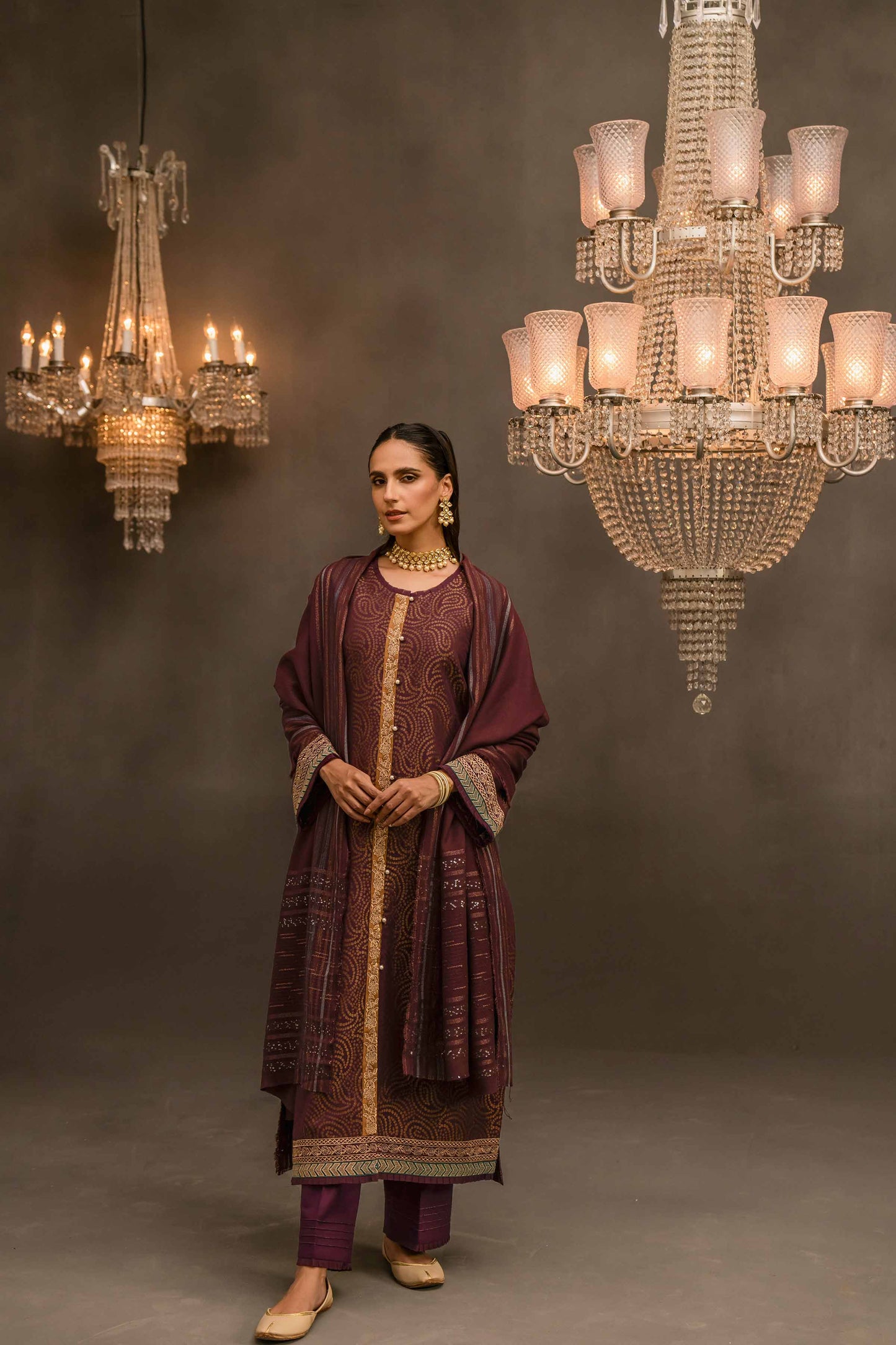 Nishat Linen - 3 Piece - Embellished Jacquard Suit - 42303111