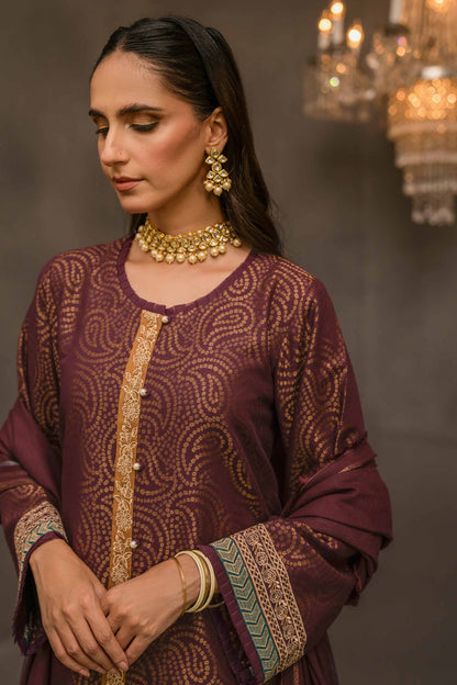 Nishat Linen - 3 Piece - Embellished Jacquard Suit - 42303111