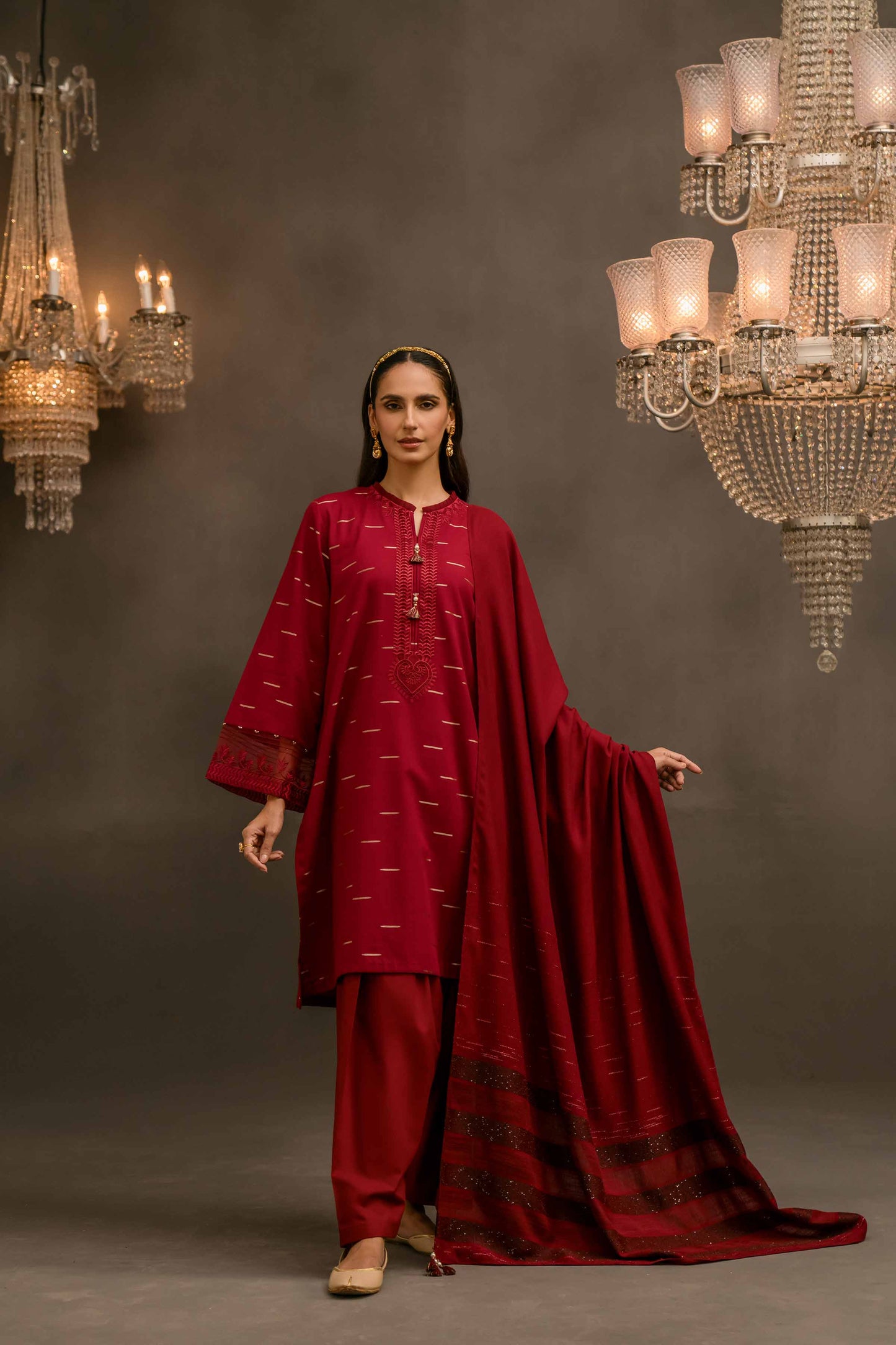 Nishat Linen - 3 Piece - Embellished Jacquard Suit - 42303112