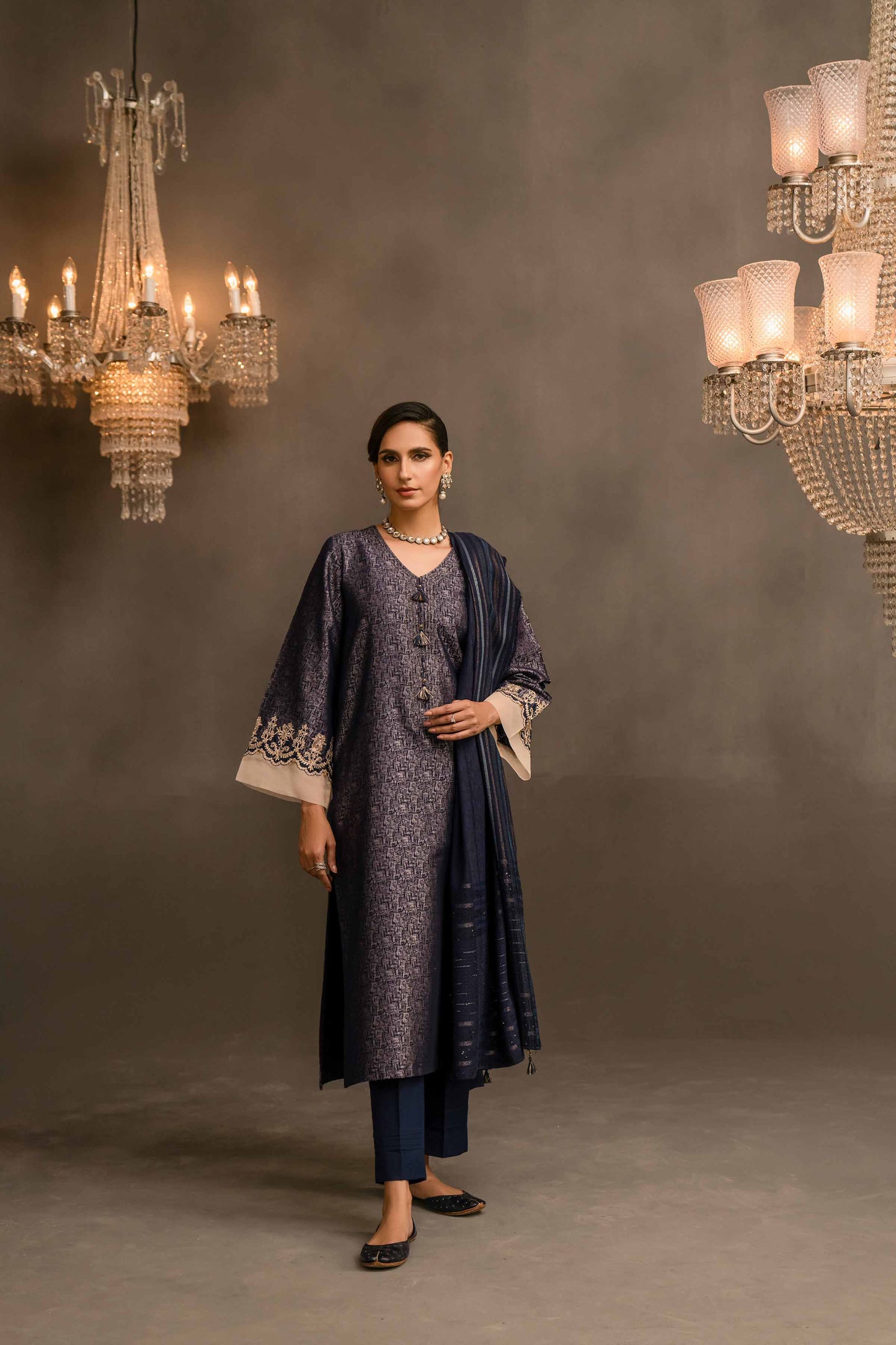 Nishat Linen - 3 Piece - Embellished Jacquard Suit - 42303113