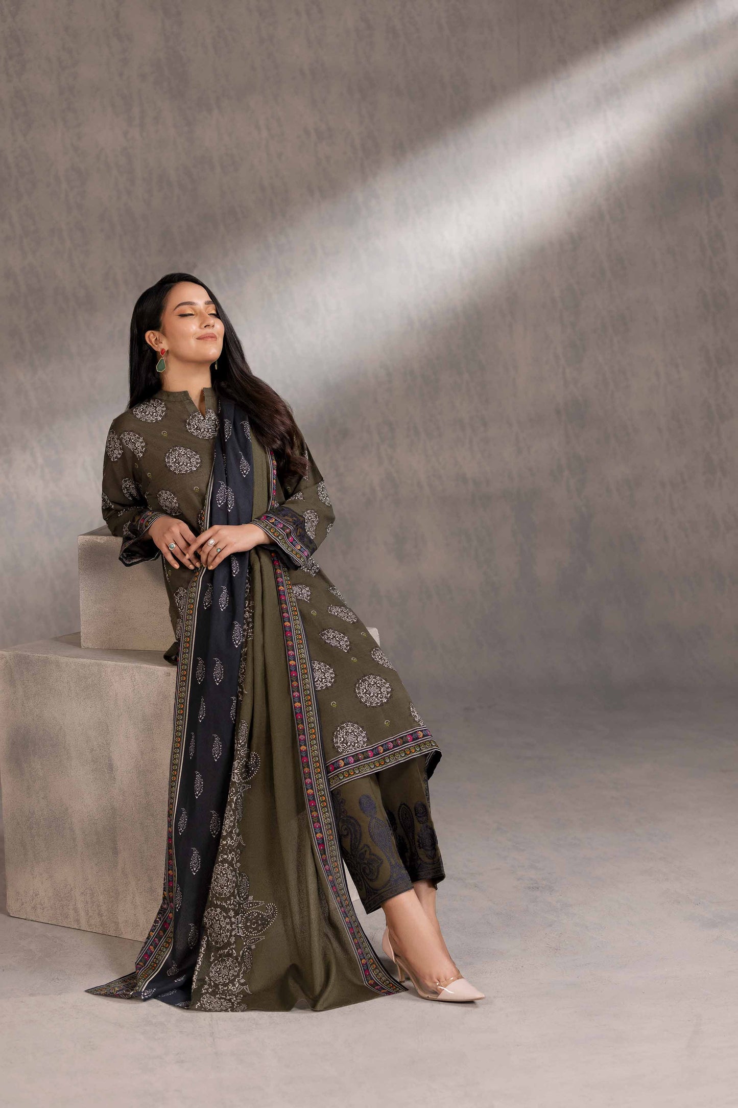 Nishat Linen - 3 Piece - Printed Embroidered Suit - 42303212