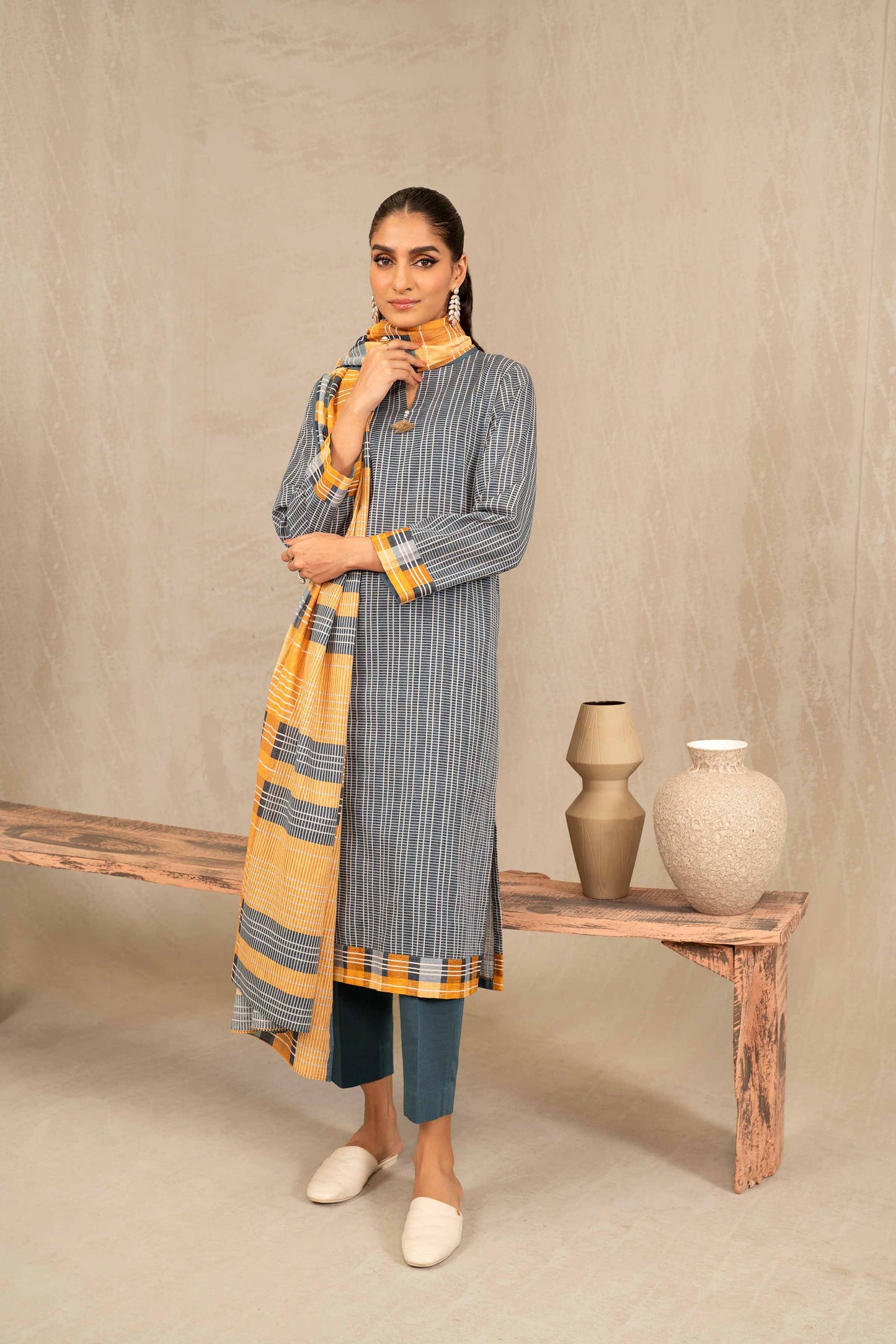 Nishat Linen - 3 Piece - Printed Suit - 42303226