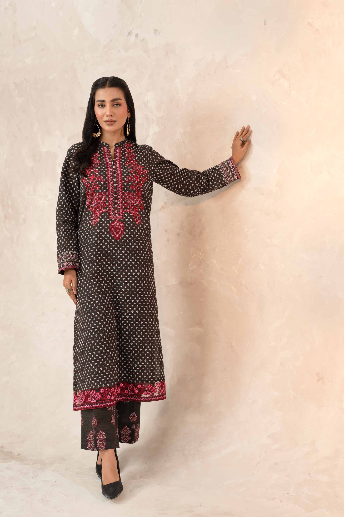 Nishat Linen - 2 Piece - Printed Embroidered Suit - 42303317