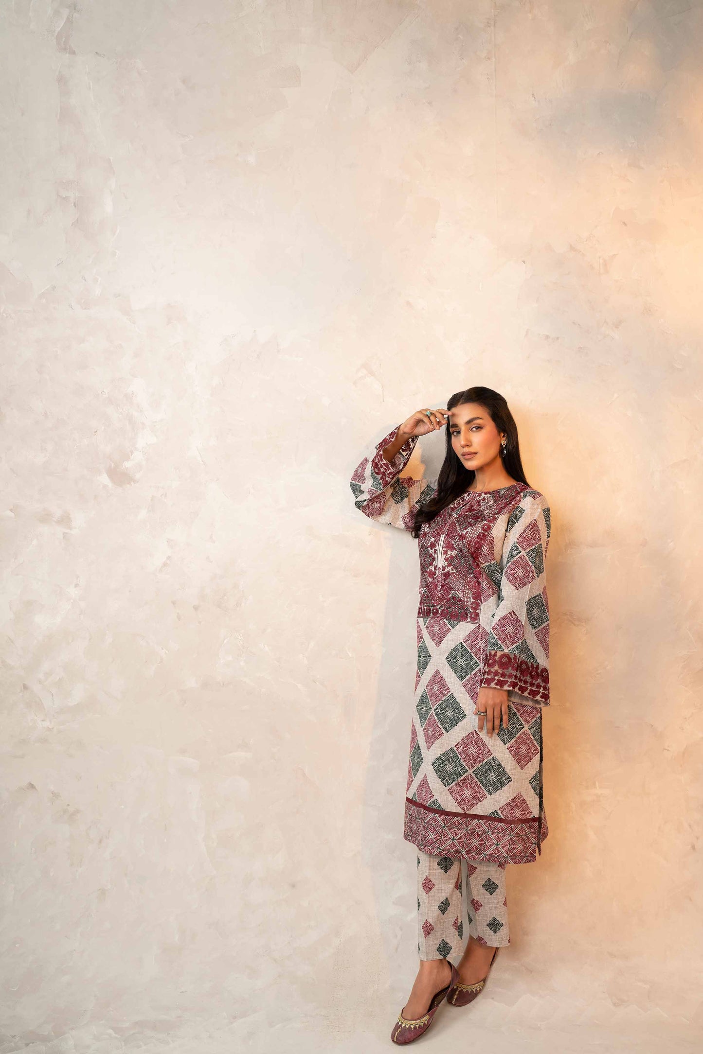 Nishat Linen - 2 Piece - Printed Embroidered Suit - 42303318