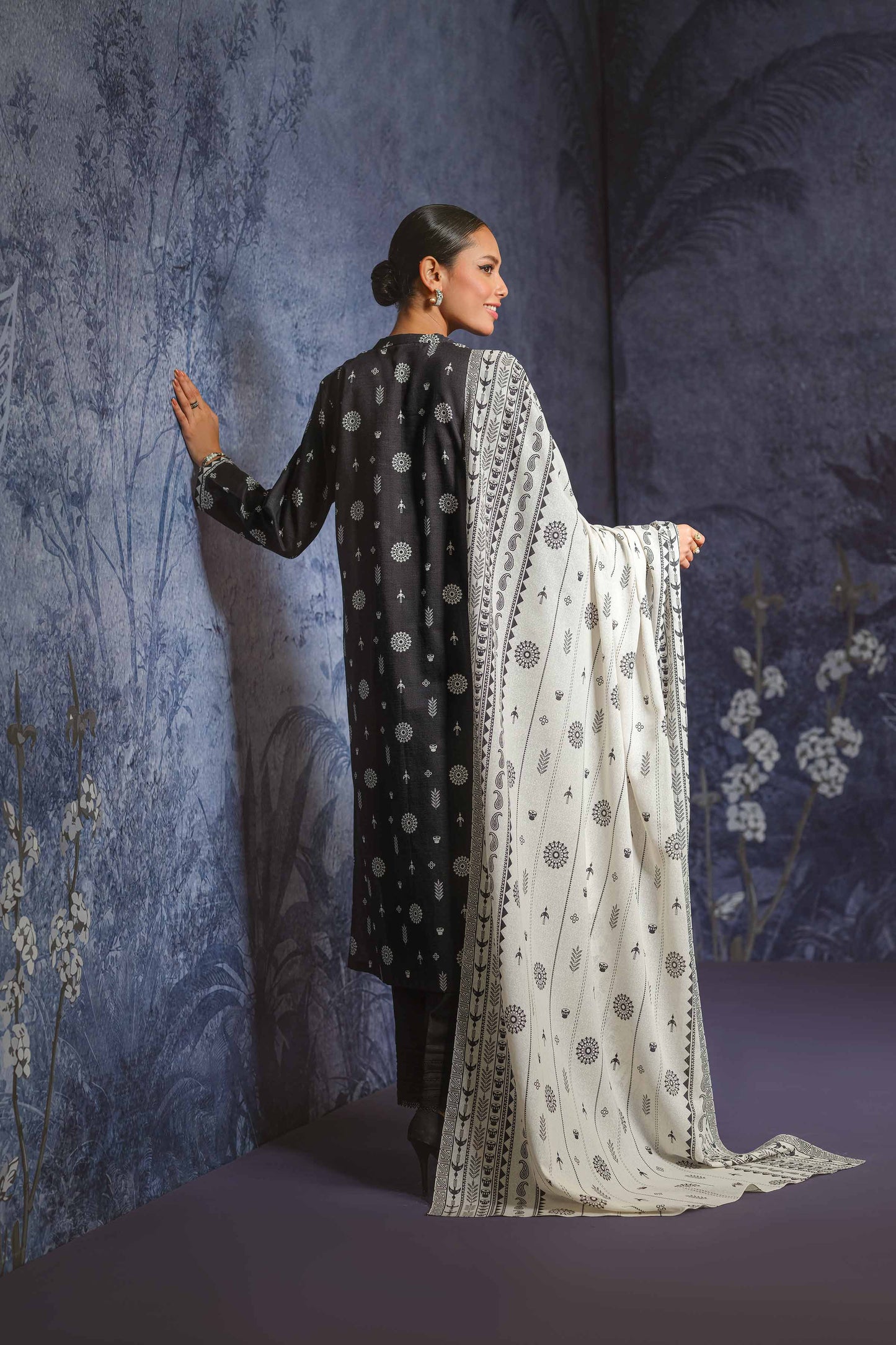 Nishat Linen - 2 Piece - Printed Suit - 42303343