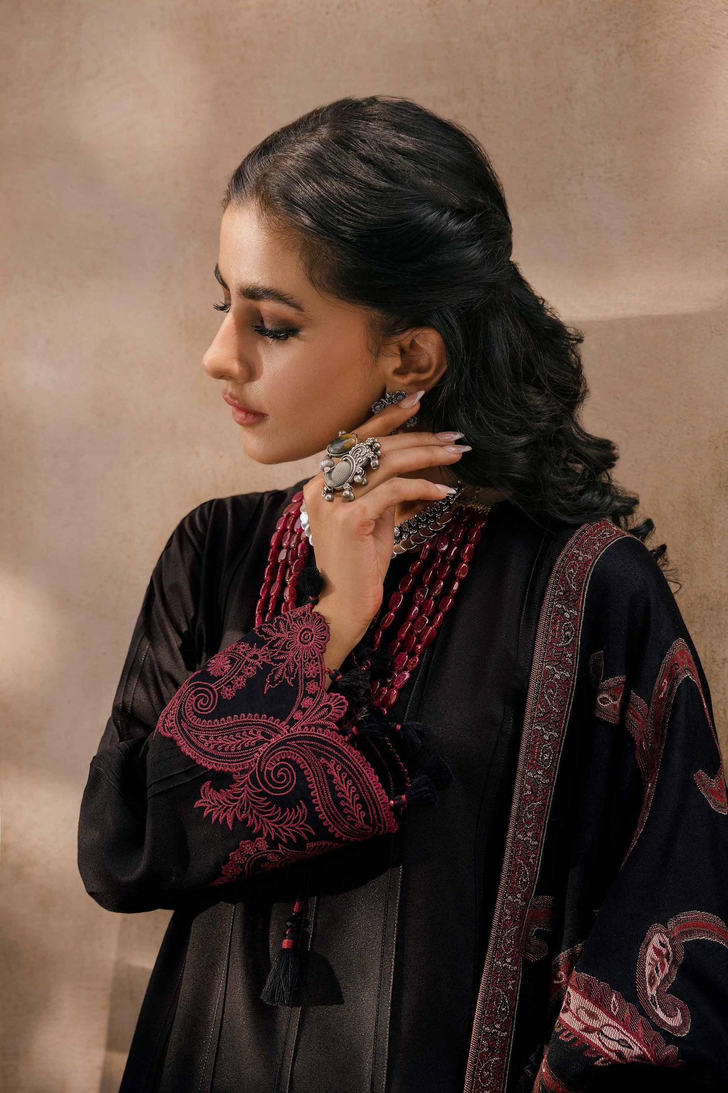 Nishat Linen - 3 Piece - Embroidered Suit - 42303401