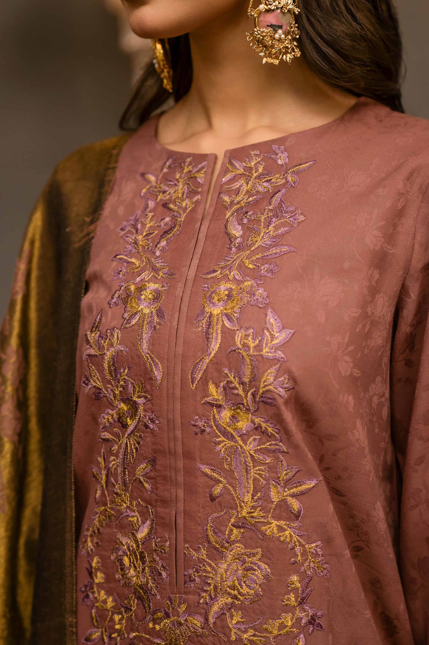 Nishat Linen - 3 Piece - Jacquard Embroidered Suit - 42303408