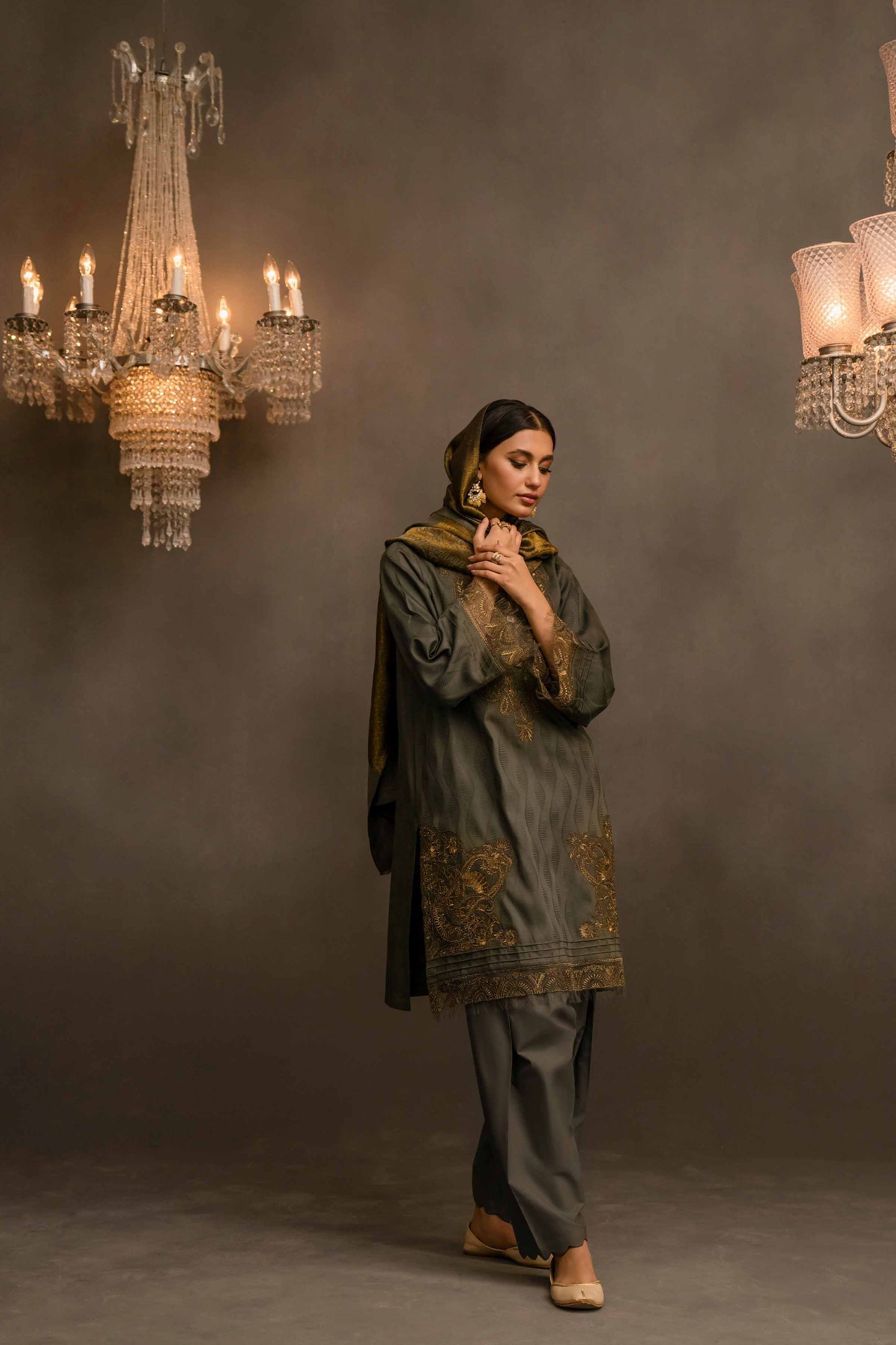 Nishat Linen - 3 Piece - Jacquard Embroidered Suit - 42303410