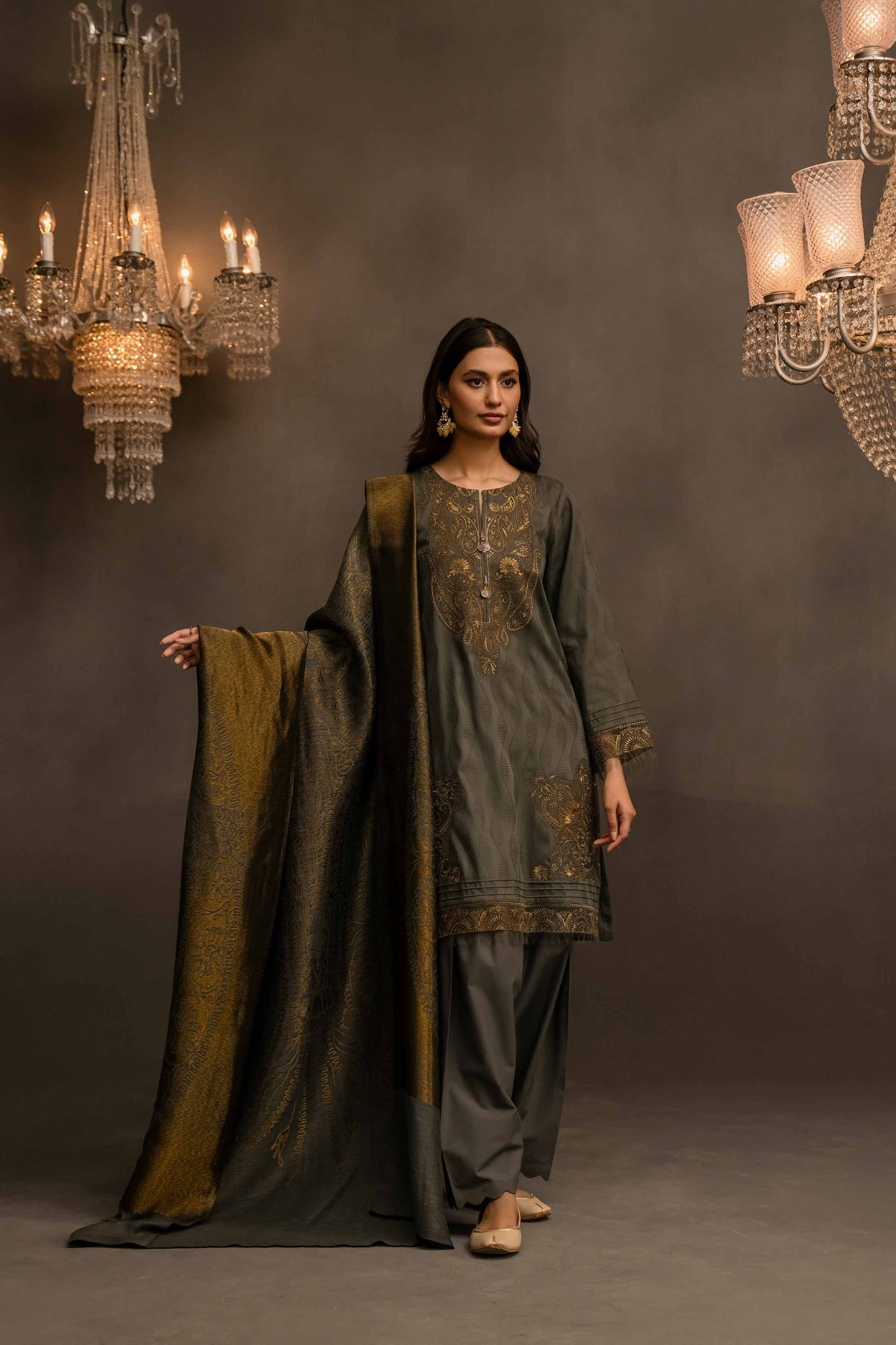 Nishat Linen - 3 Piece - Jacquard Embroidered Suit - 42303410