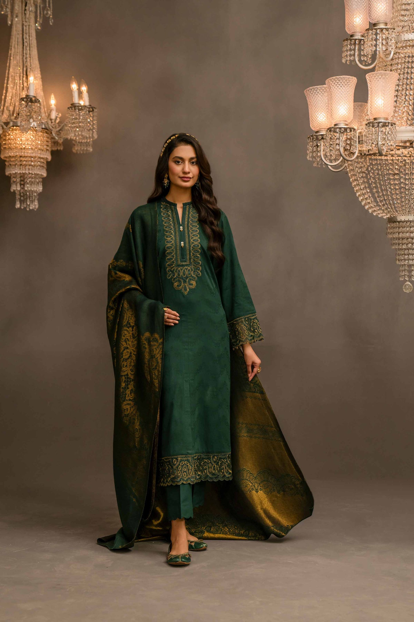 Nishat Linen - 3 Piece - Jacquard Embroidered Suit - 42303411