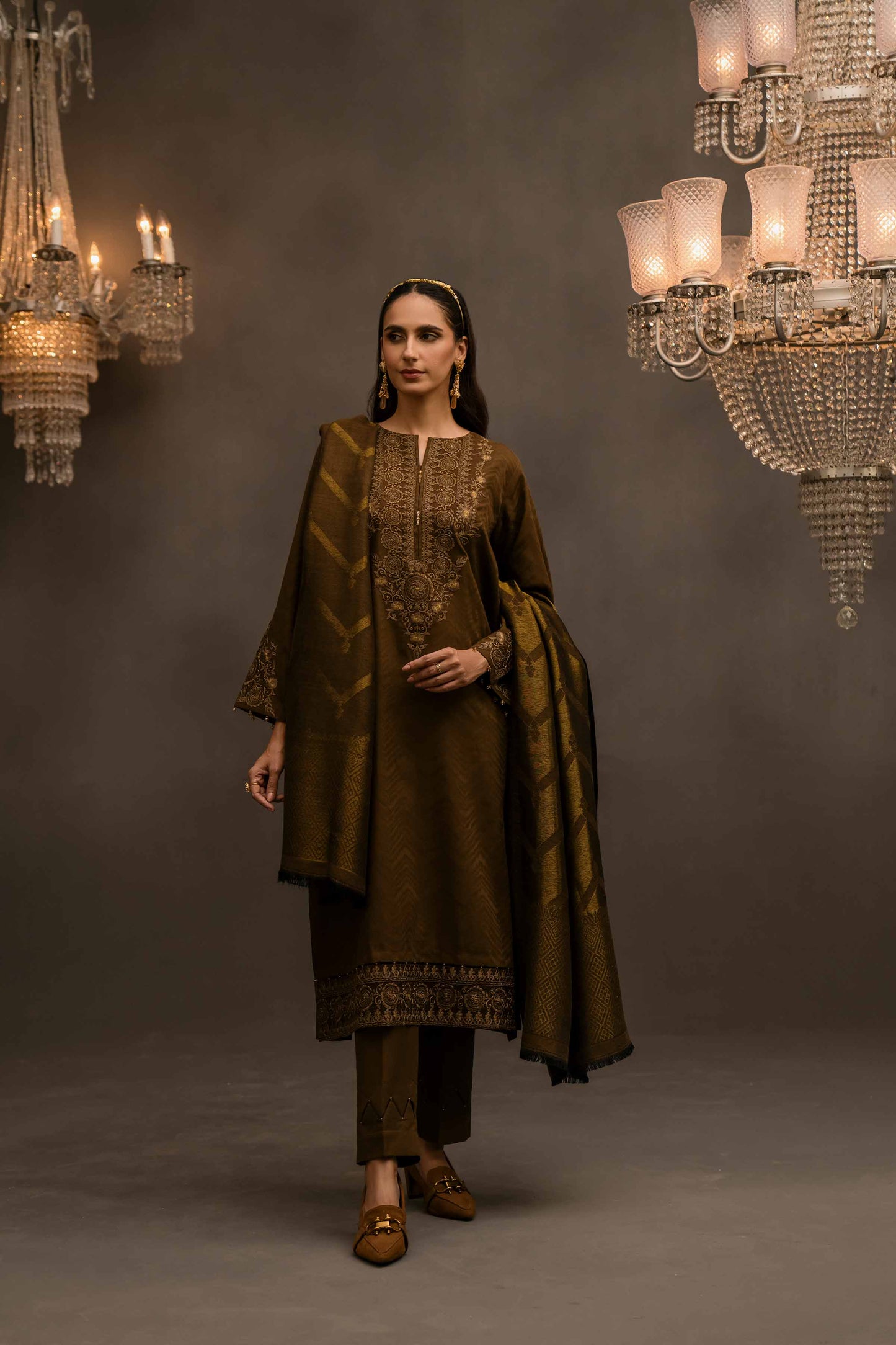 Nishat Linen - 3 Piece - Jacquard Embroidered Suit - 42303412