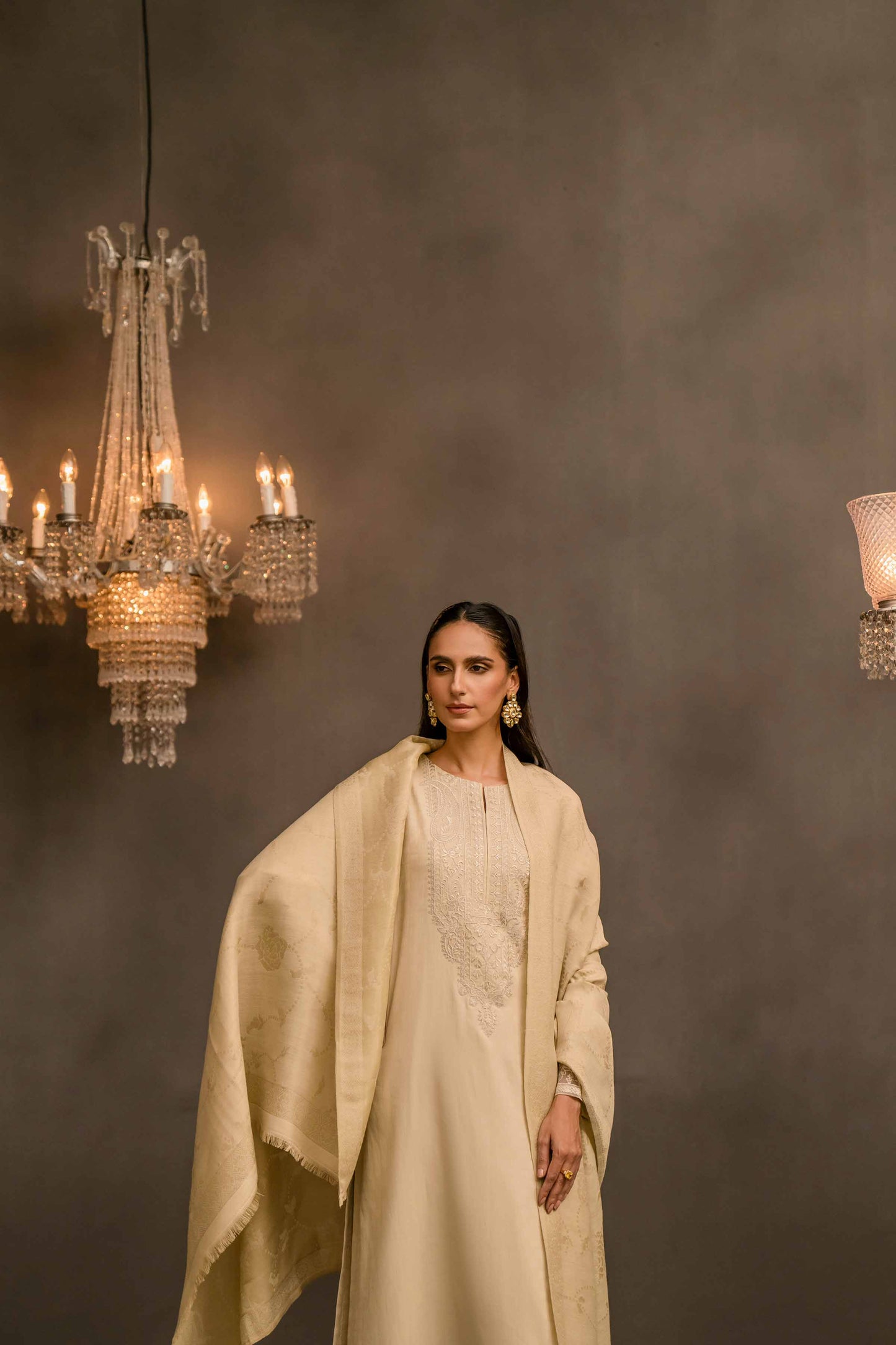 Nishat Linen - 3 Piece - Jacquard Embroidered Suit - 42303415