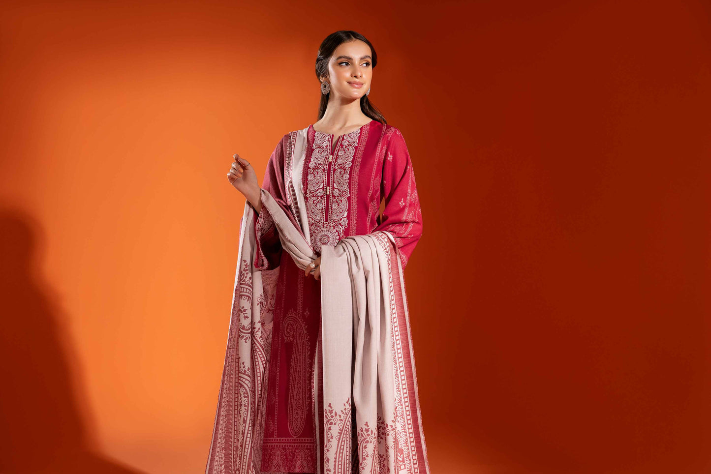 Nishat Linen - 3 Piece - Jacquard Embroidered Suit - 42303457