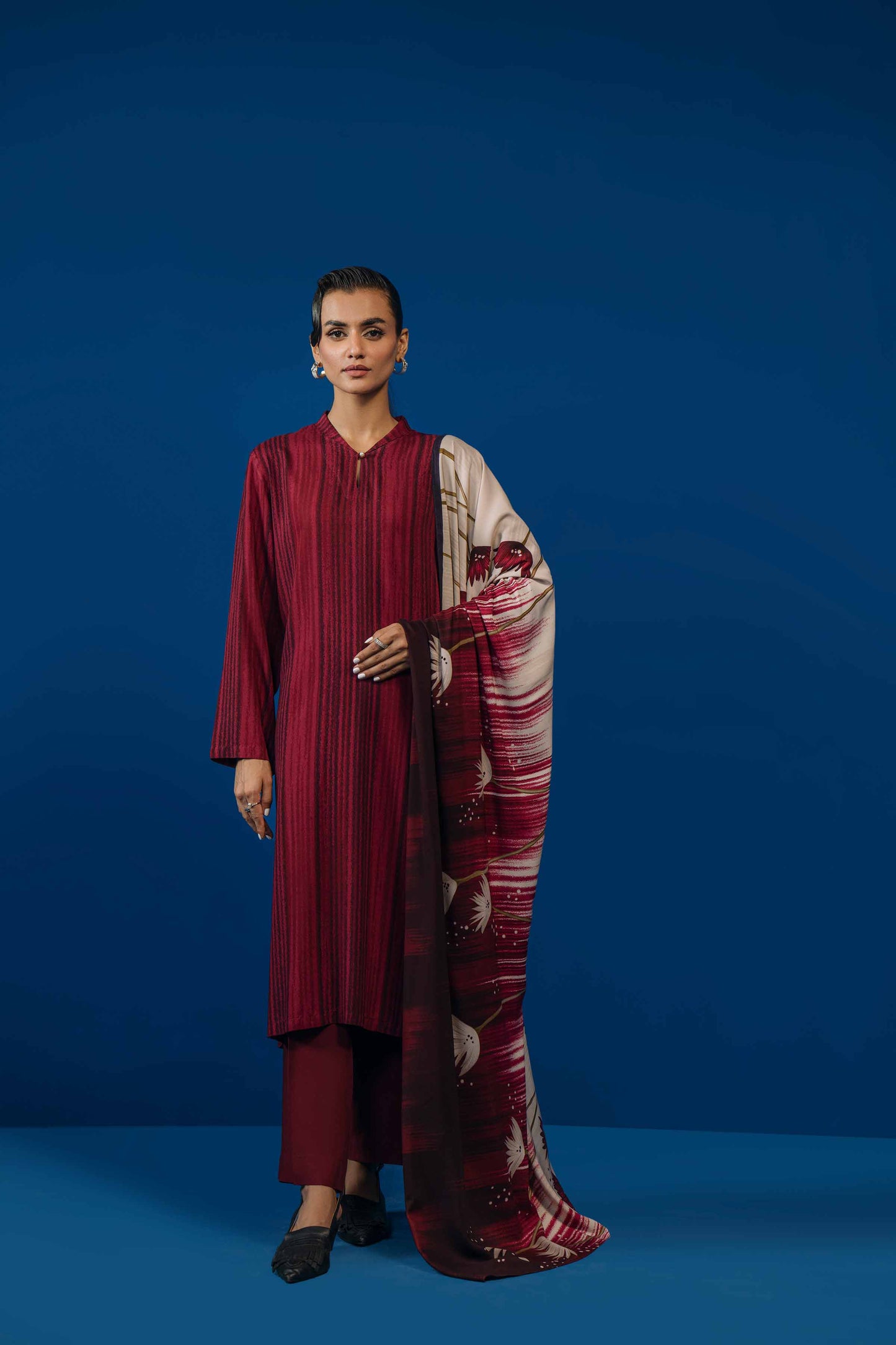 Nishat Linen - 3 Piece - Printed Loose Fabric - 42304003