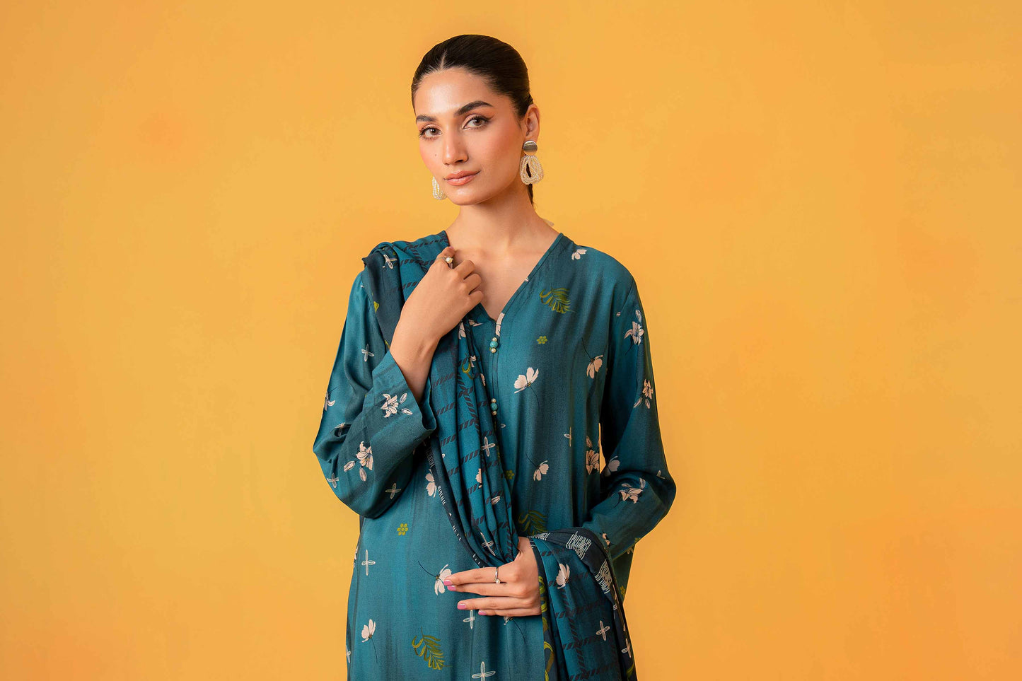 Nishat Linen - 3 Piece - Printed Loose Fabric - 42304004