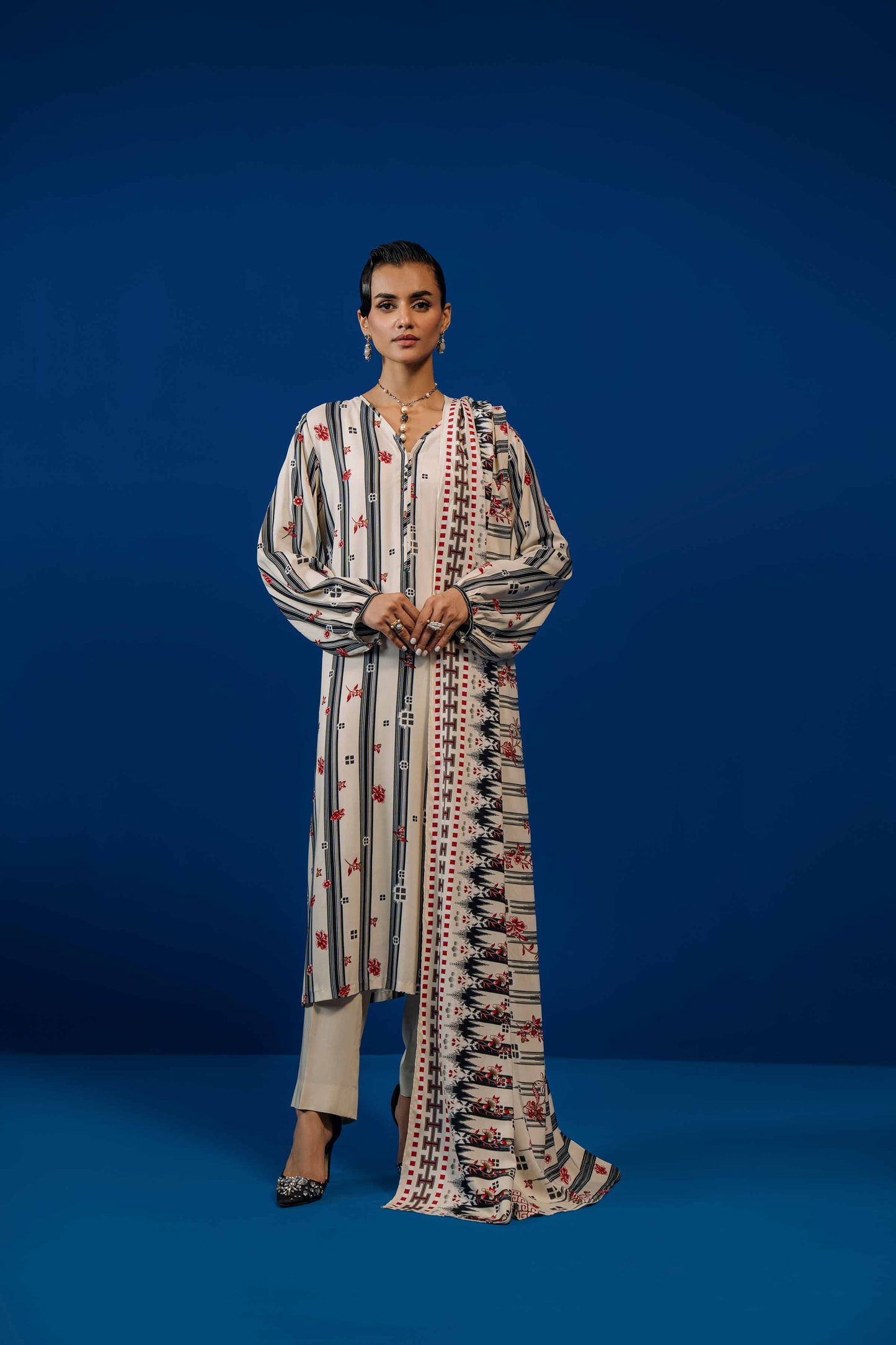 Nishat Linen - 3 Piece - Printed Loose Fabric - 42304006
