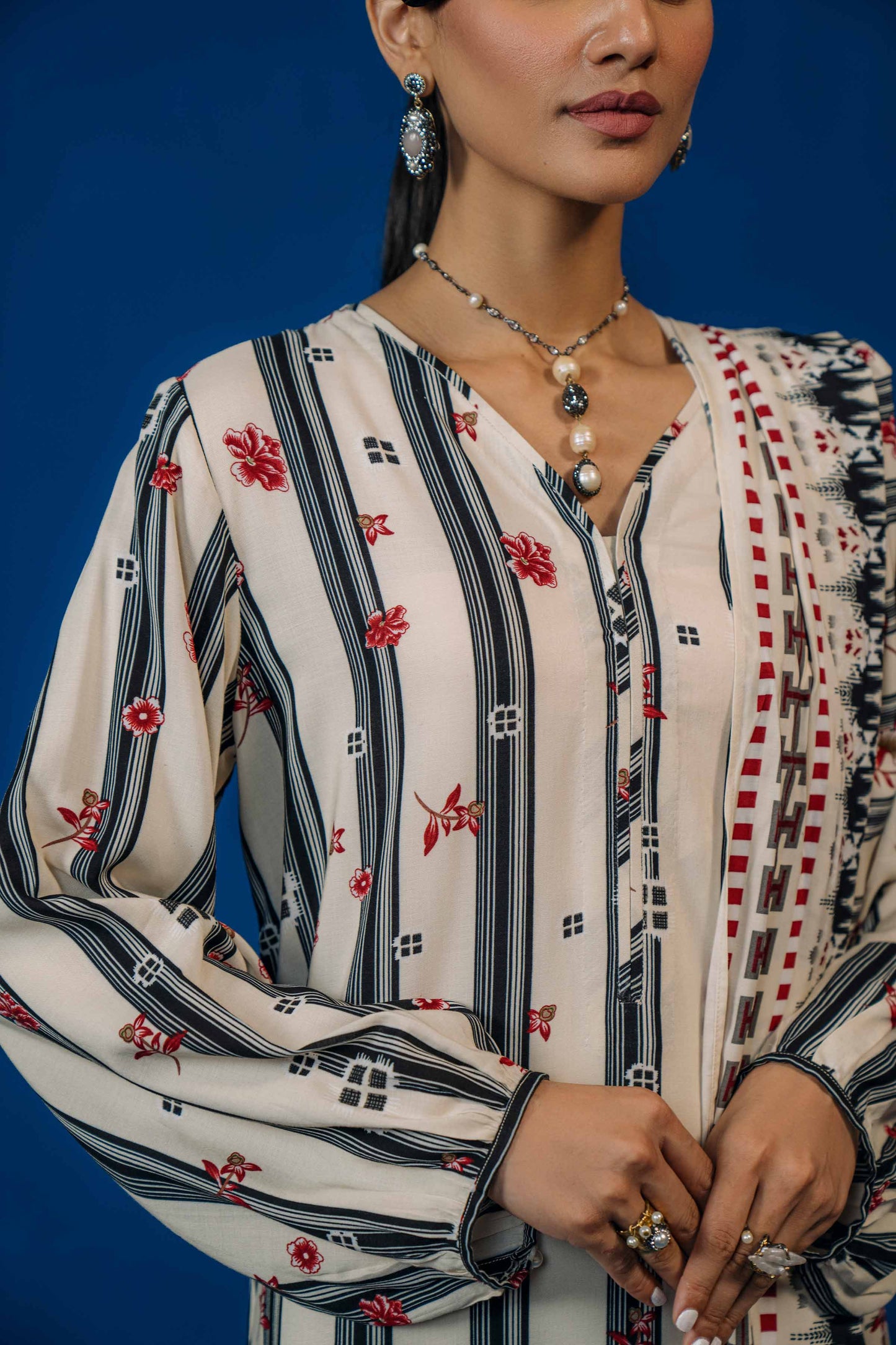 Nishat Linen - 3 Piece - Printed Loose Fabric - 42304006