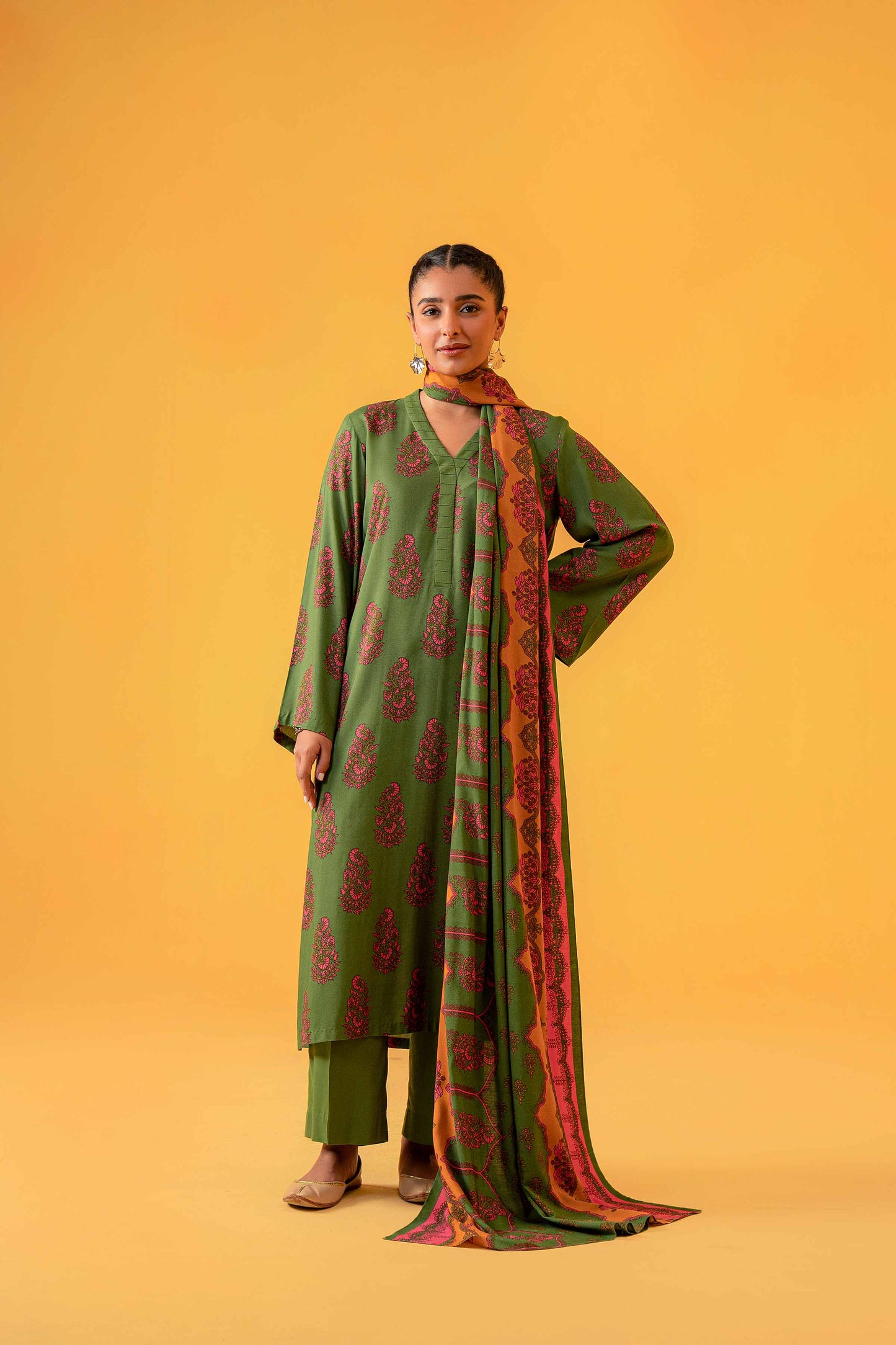 Nishat Linen - 3 Piece - Printed Loose Fabric - 42304009