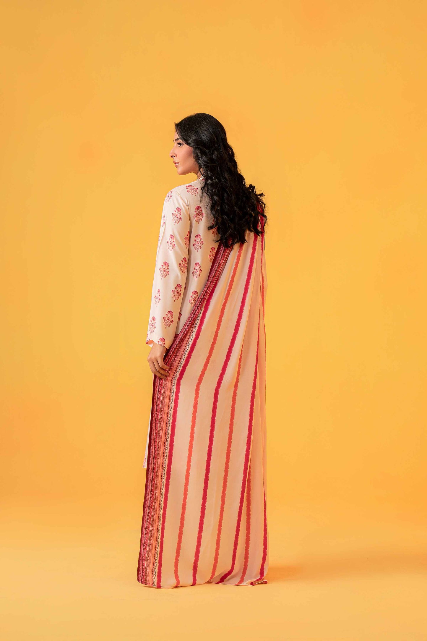 Nishat Linen - 3 Piece - Printed Loose Fabric - 42304010