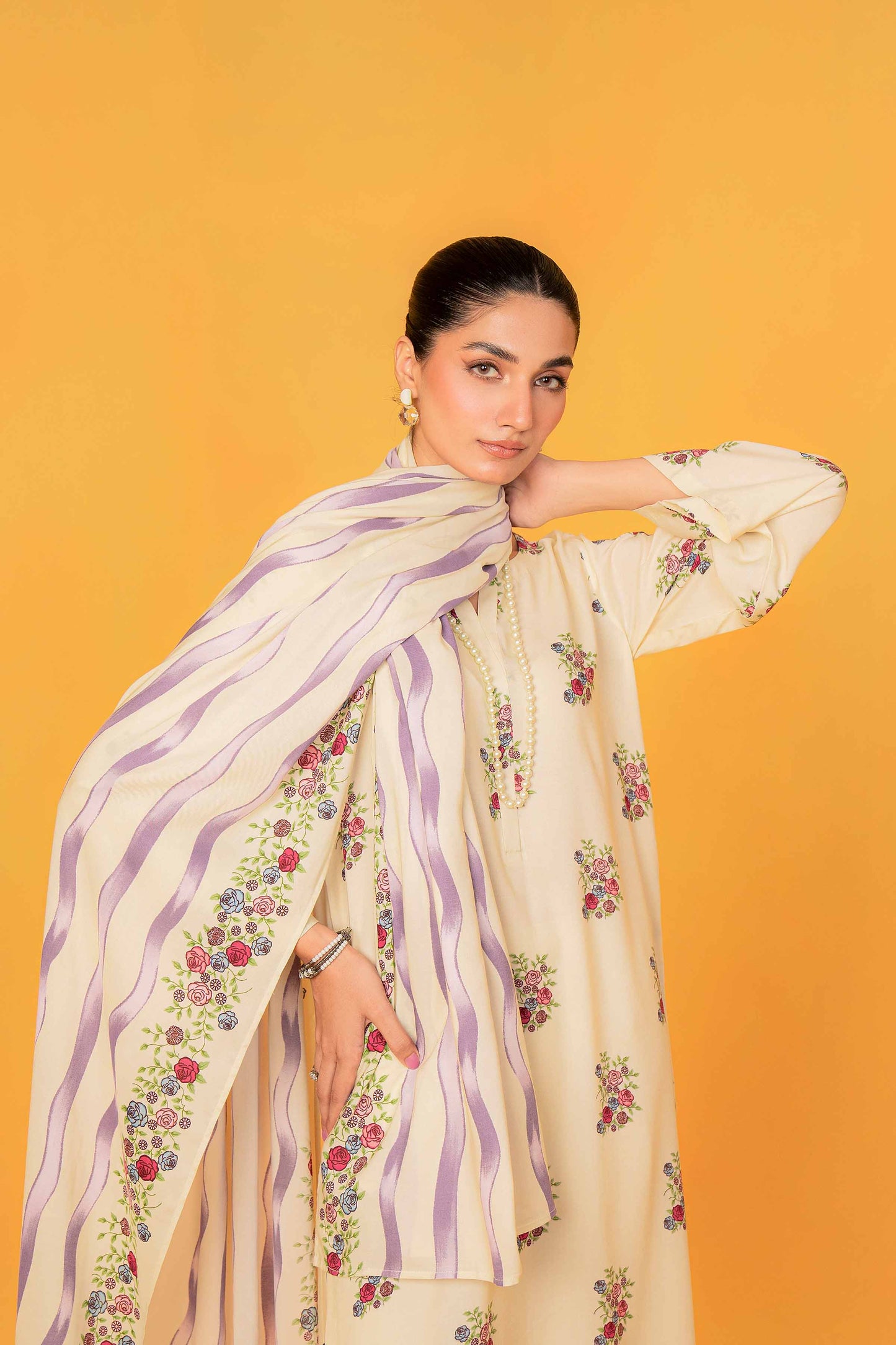 Nishat Linen - 3 Piece - Printed Loose Fabric - 42304011