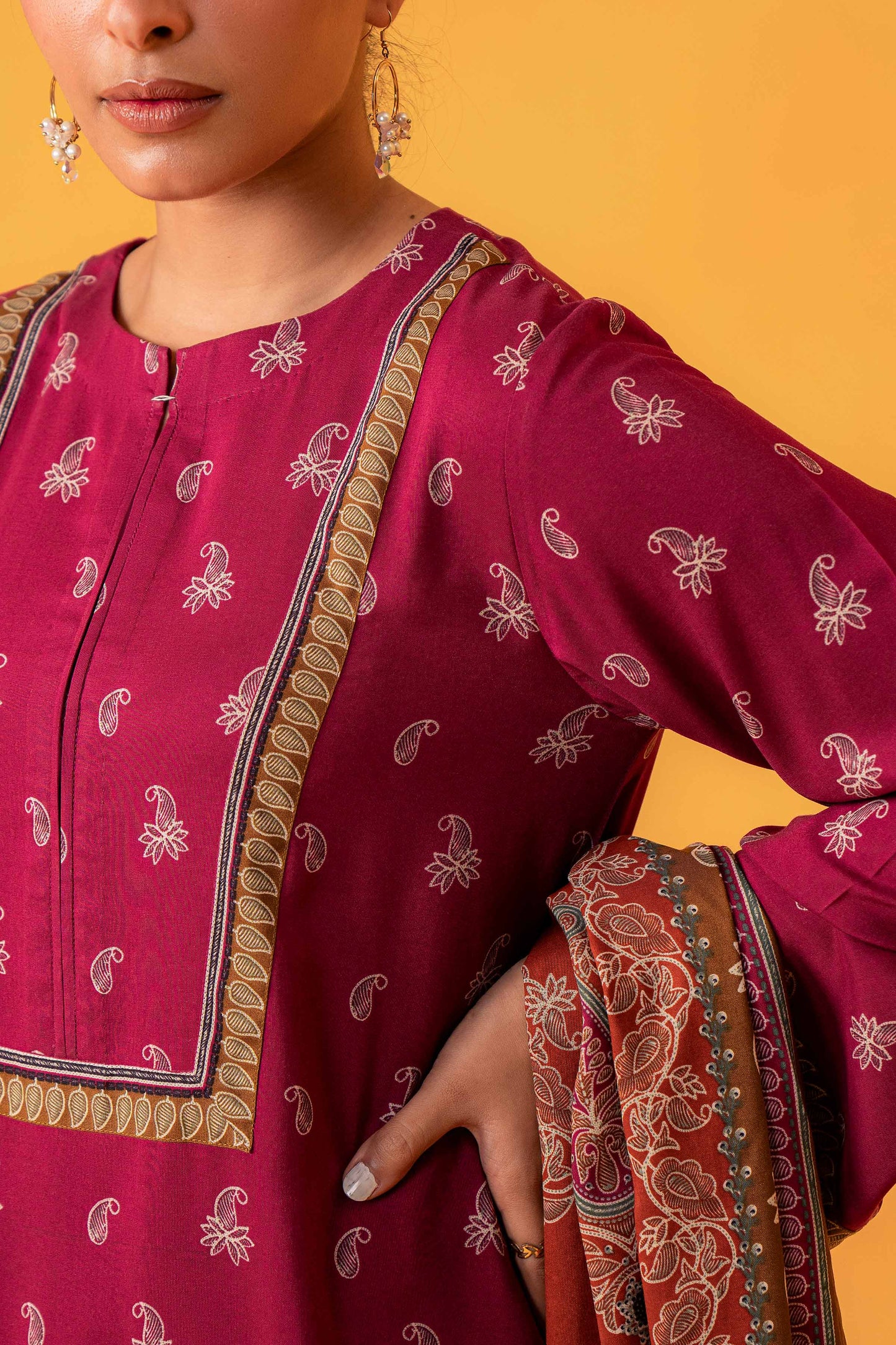 Nishat Linen - 3 Piece - Printed Loose Fabric - 42304018