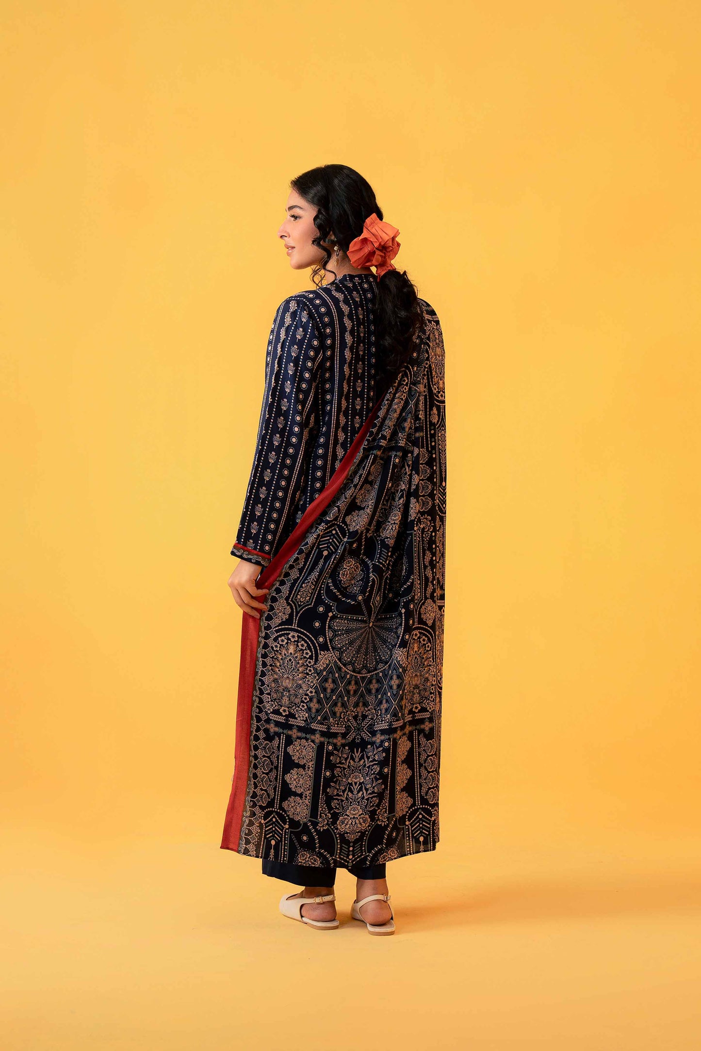 Nishat Linen - 3 Piece - Printed Loose Fabric - 42304021