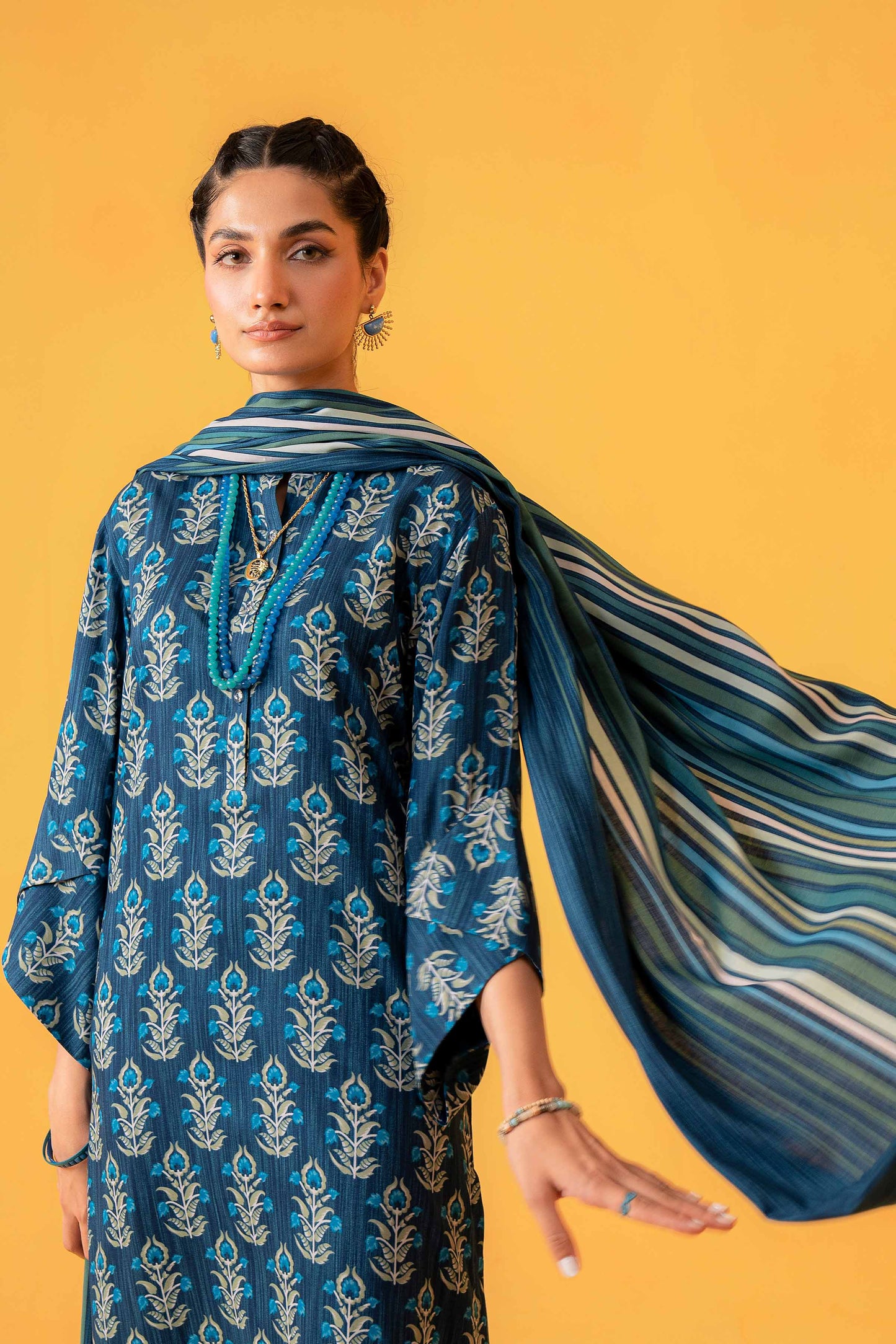 Nishat Linen - 3 Piece - Printed Loose Fabric - 42304028