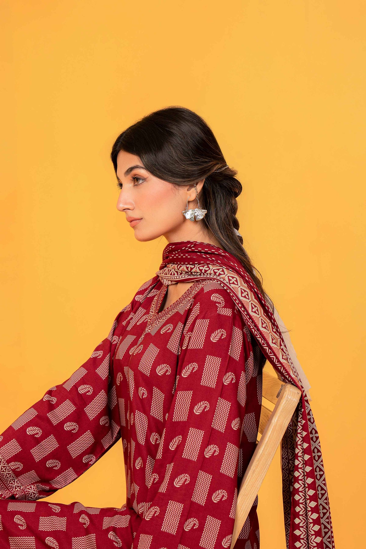 Nishat Linen - 3 Piece - Printed Loose Fabric - 42304029
