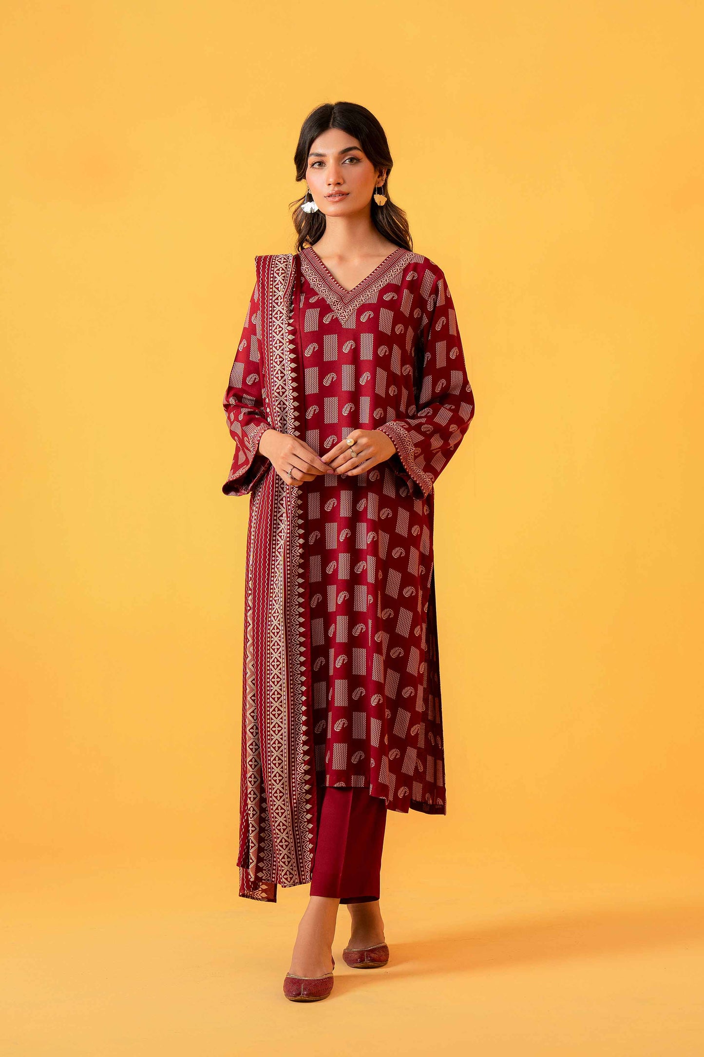 Nishat Linen - 3 Piece - Printed Loose Fabric - 42304029
