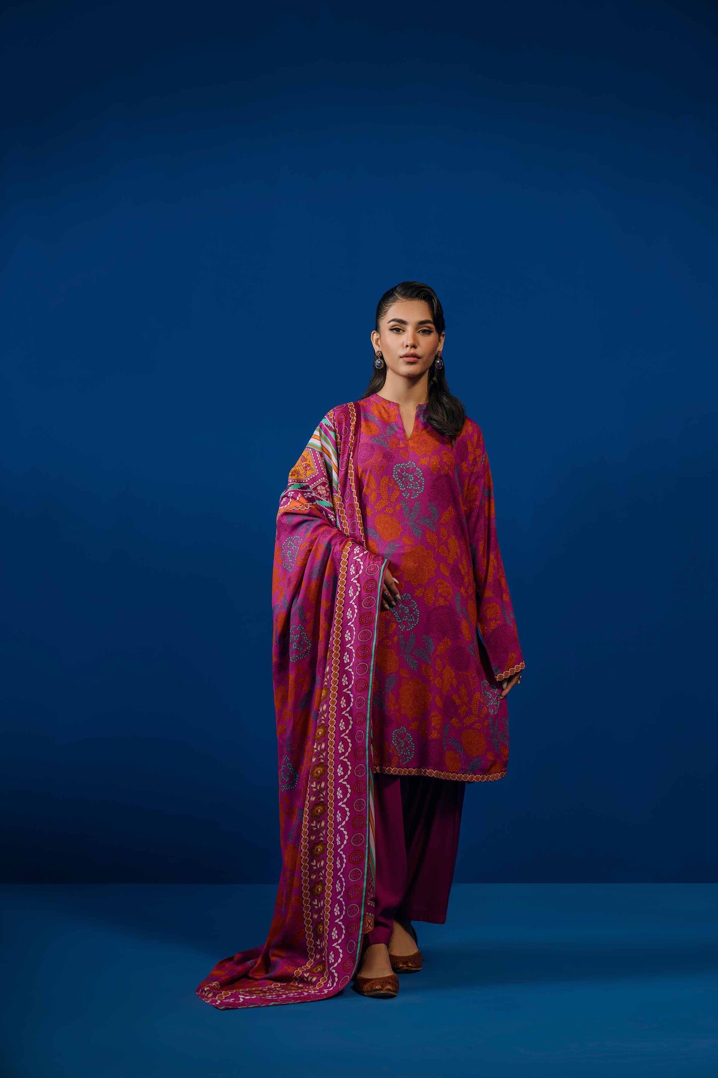 Nishat Linen - 3 Piece - Printed Loose Fabric - 42304034