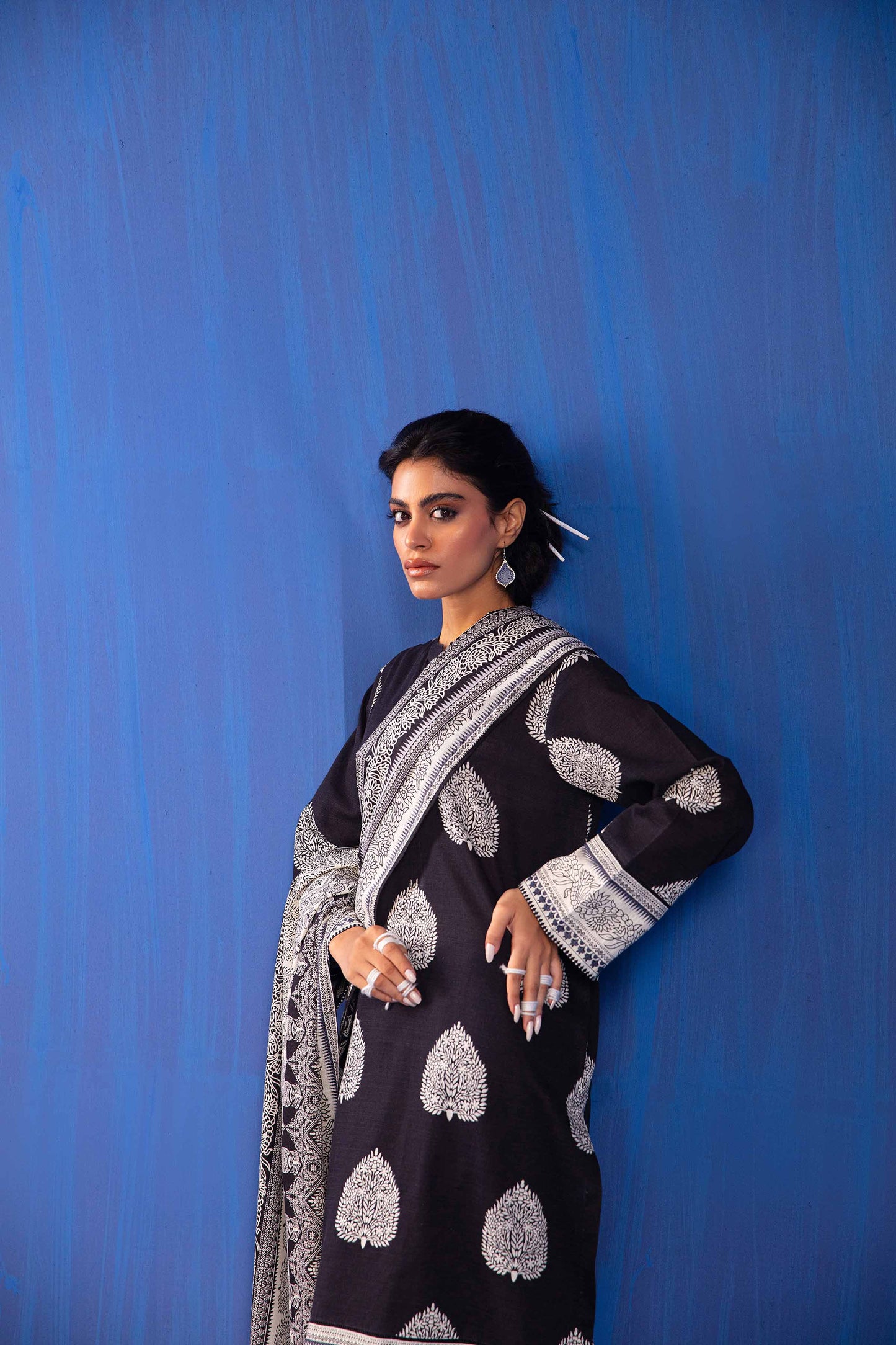 Nishat Linen - 3 Piece - Printed Loose Fabric - 42304035