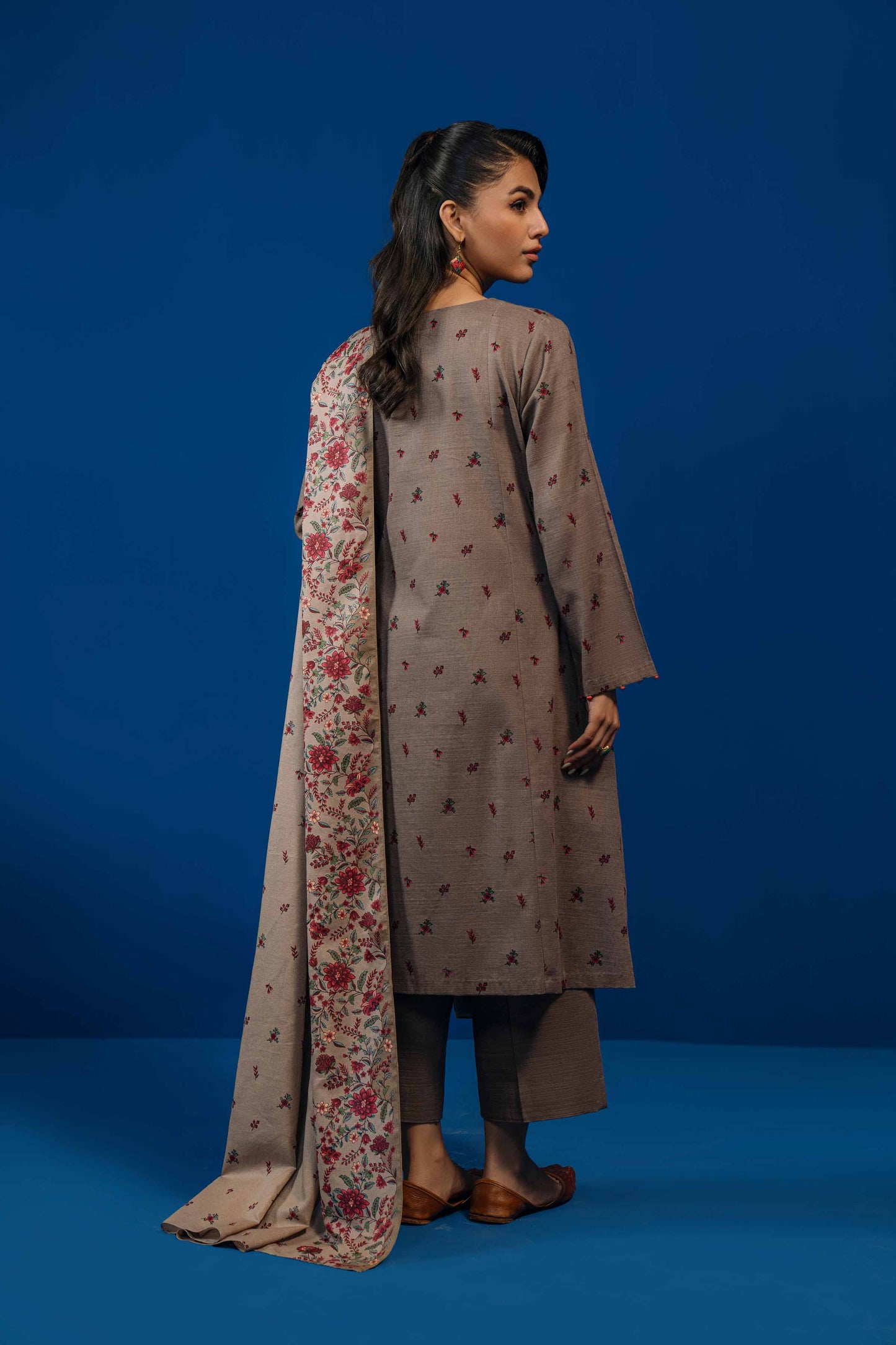 Nishat Linen - 3 Piece - Printed Loose Fabric - 42304038