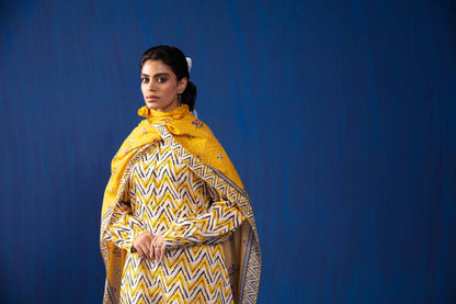 Nishat Linen - 3 Piece - Printed Loose Fabric - 42304047