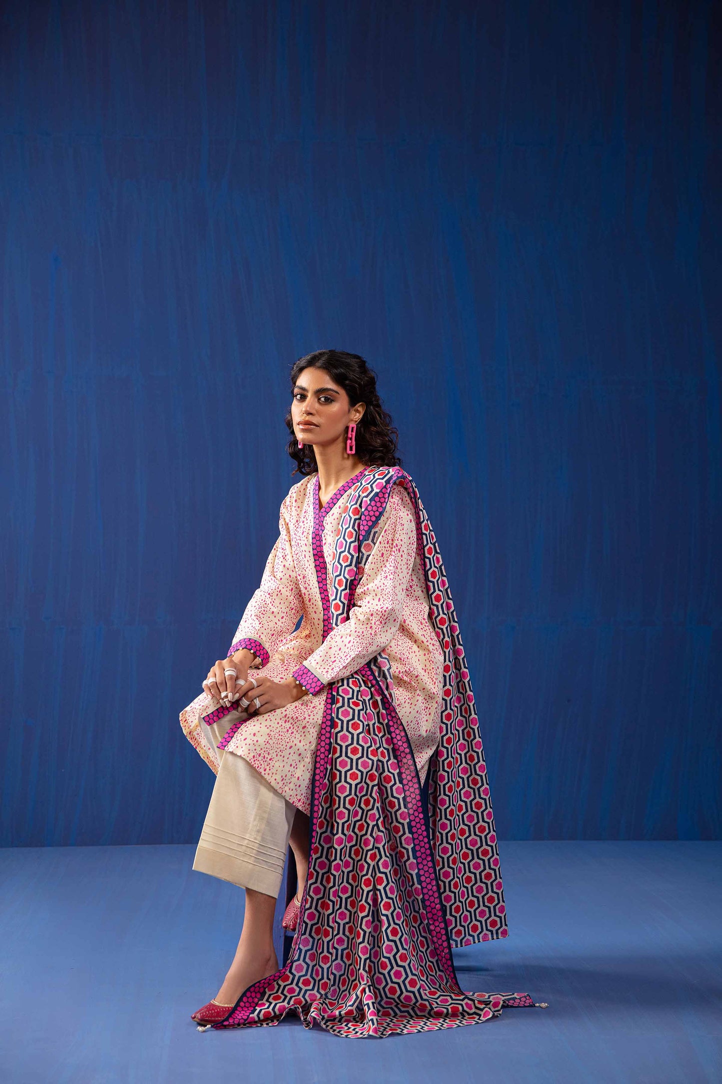 Nishat Linen - 3 Piece - Printed Loose Fabric - 42304048