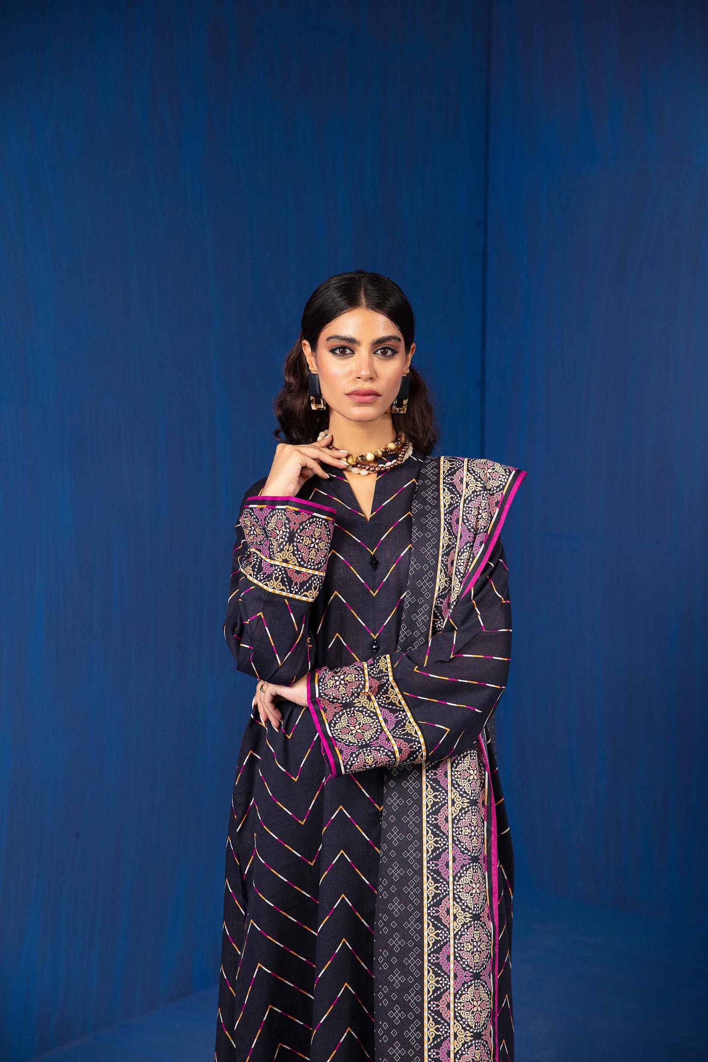 Nishat Linen - 3 Piece - Printed Loose Fabric - 42304051