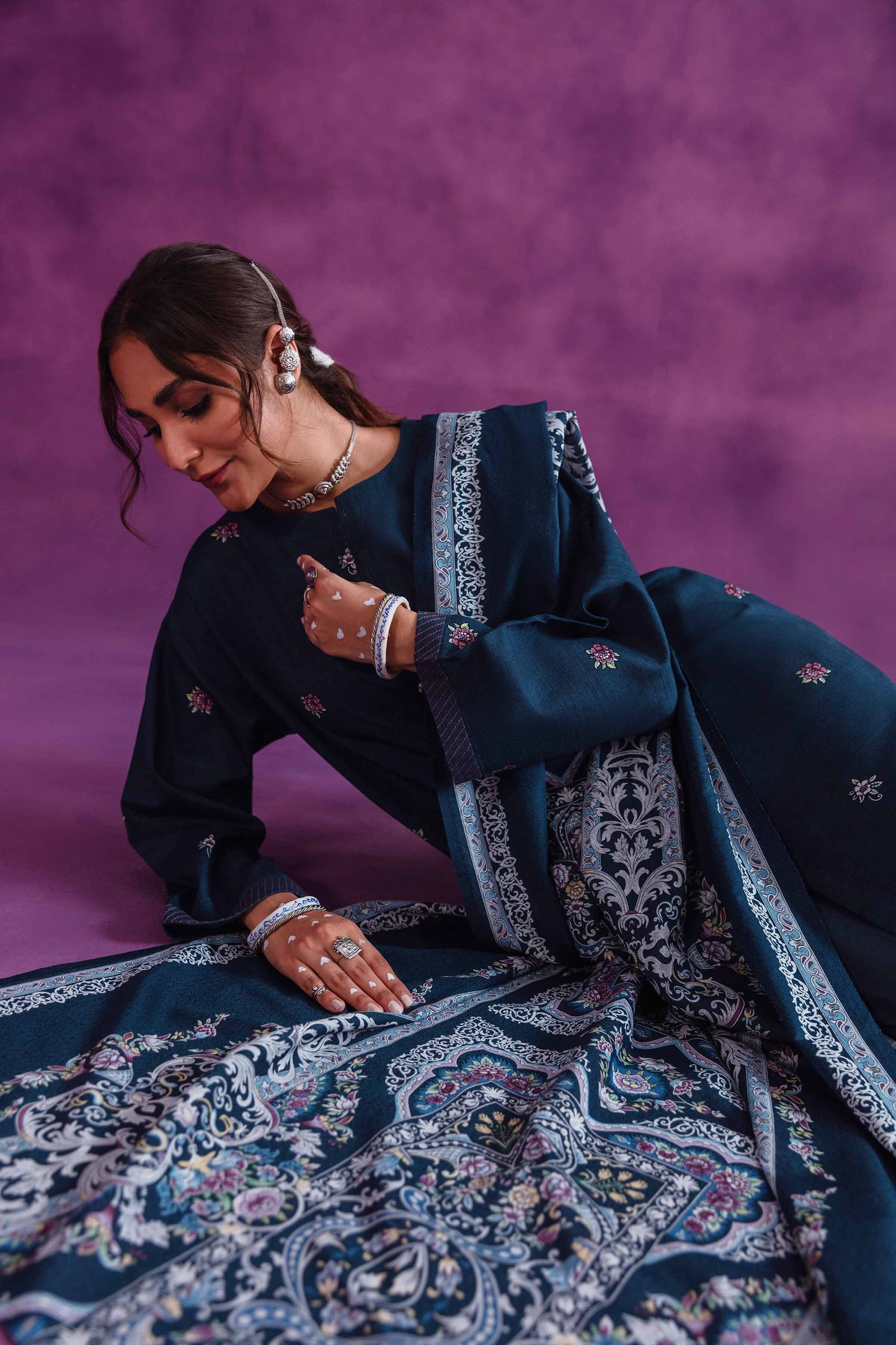 Nishat Linen - 3 Piece - Printed Loose Fabric - 42304055