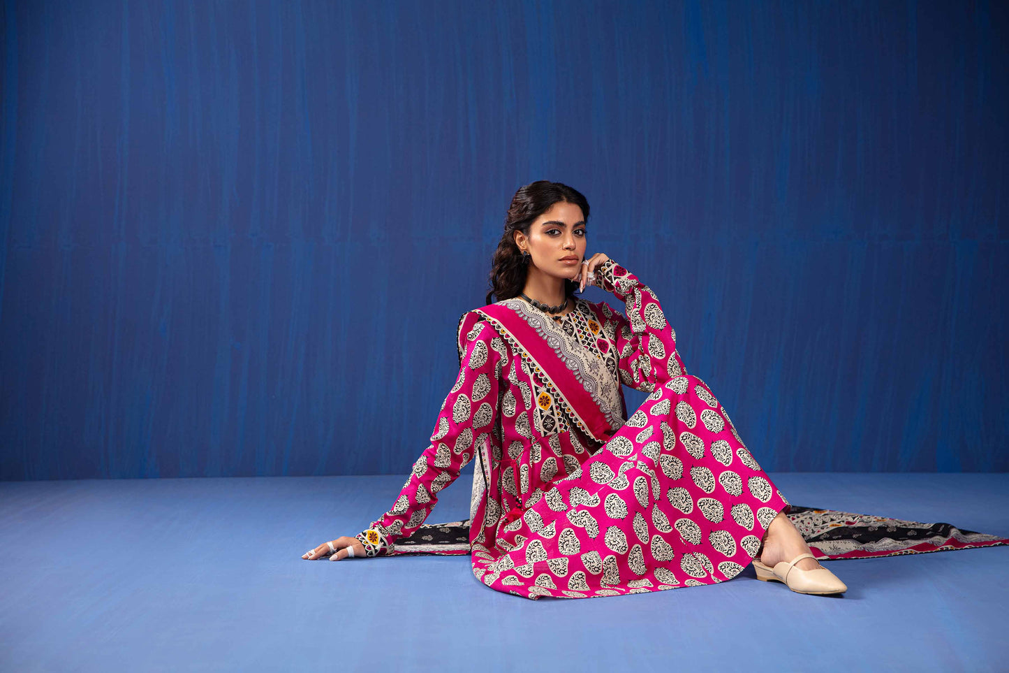 Nishat Linen - 3 Piece - Printed Loose Fabric - 42304057